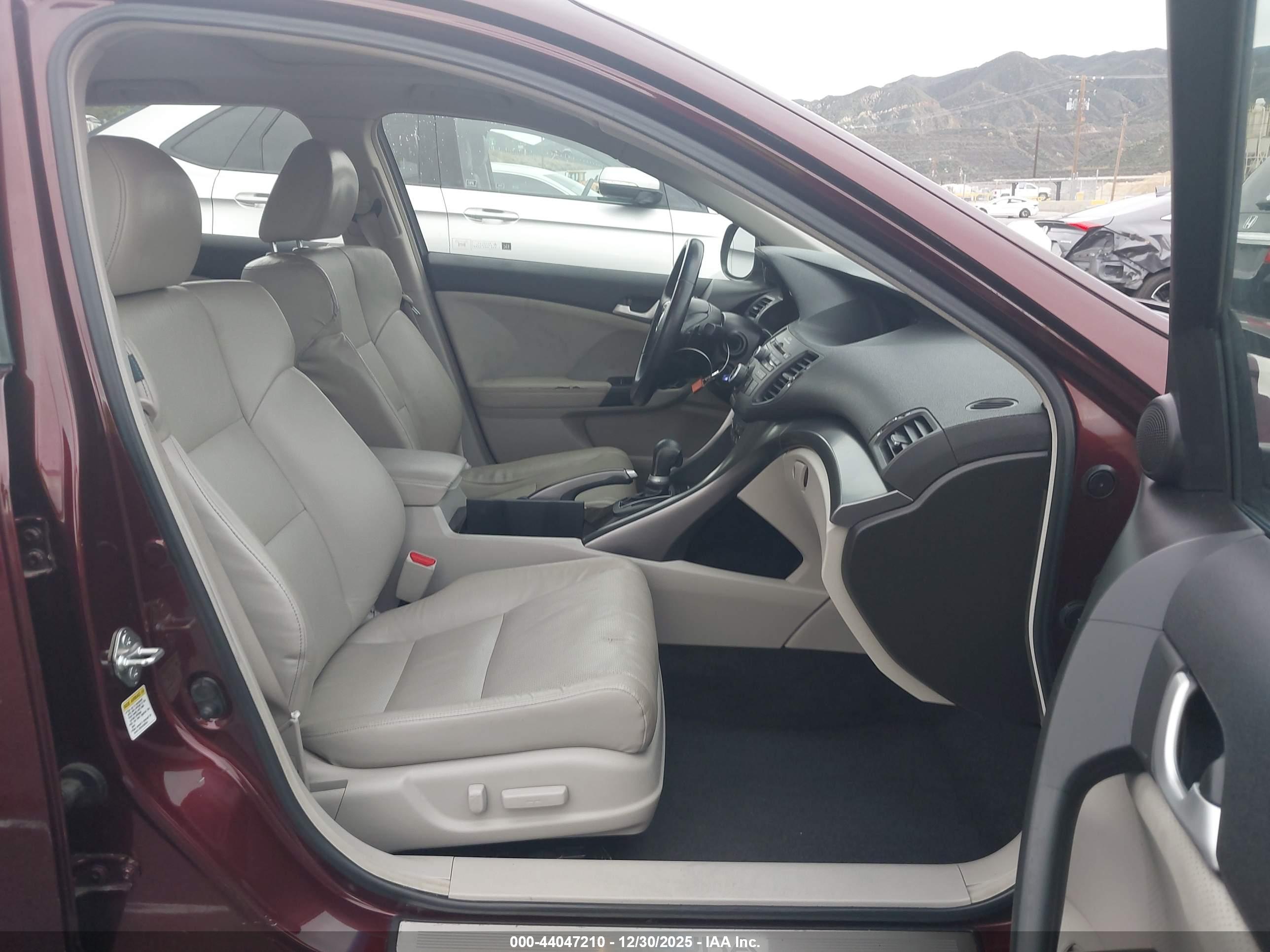 ACURA TSX image 5