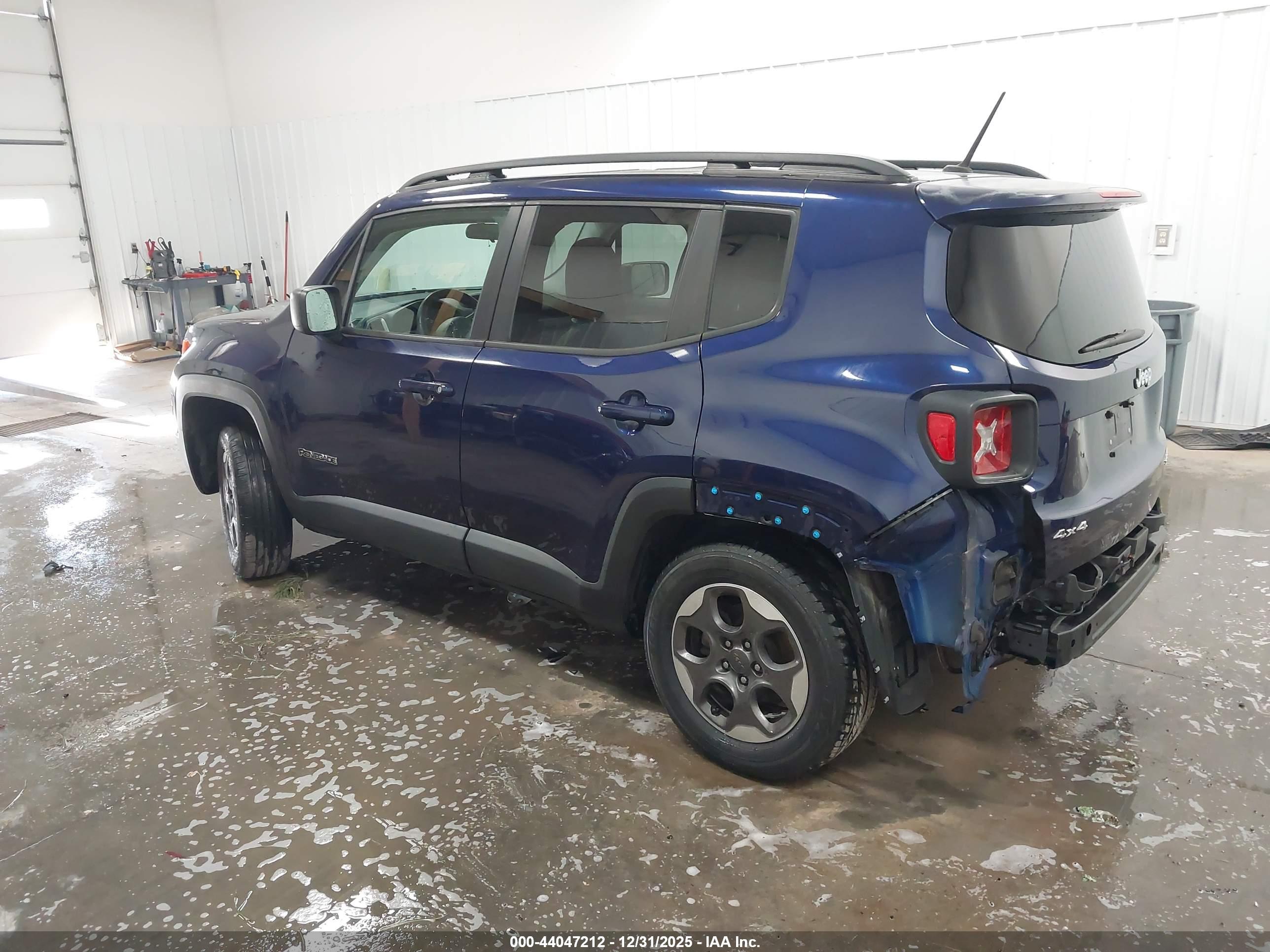 JEEP RENEGADE image 3
