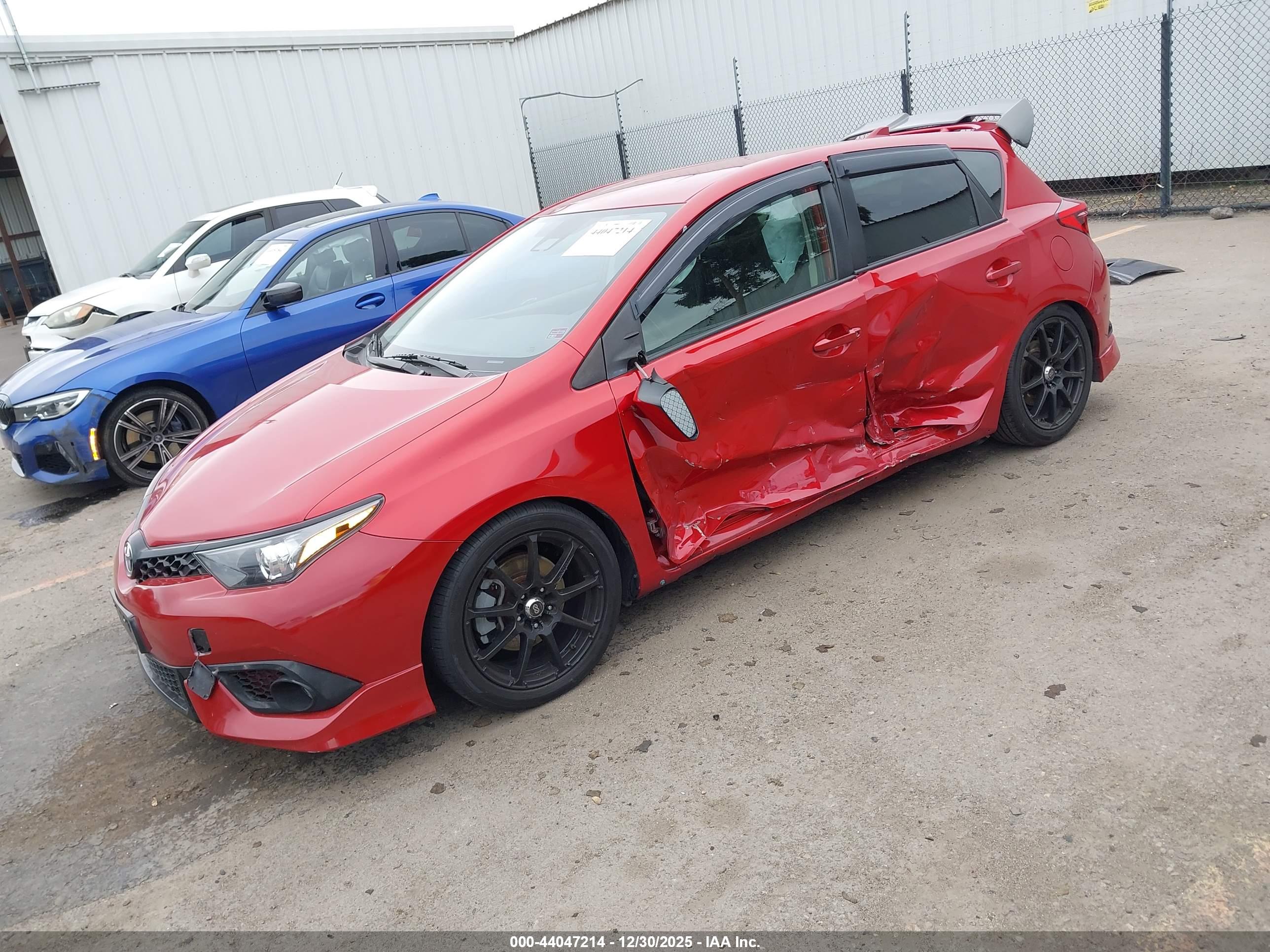 TOYOTA COROLLA image 2