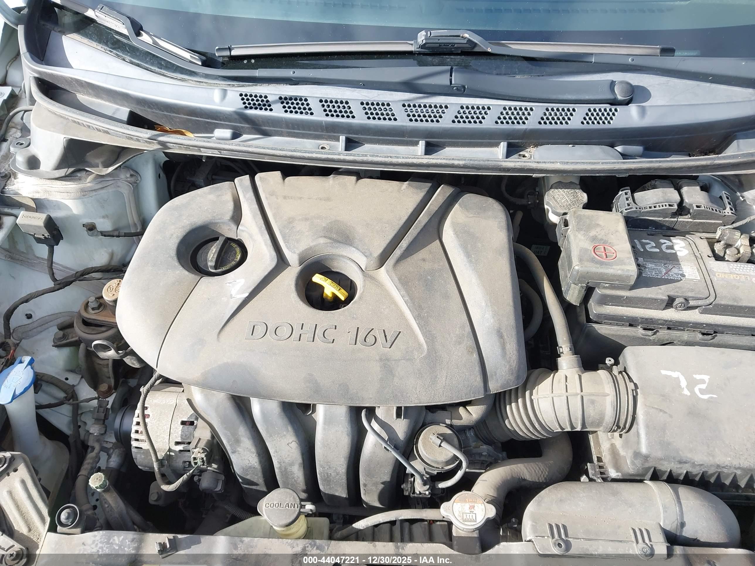 HYUNDAI ELANTRA image 10