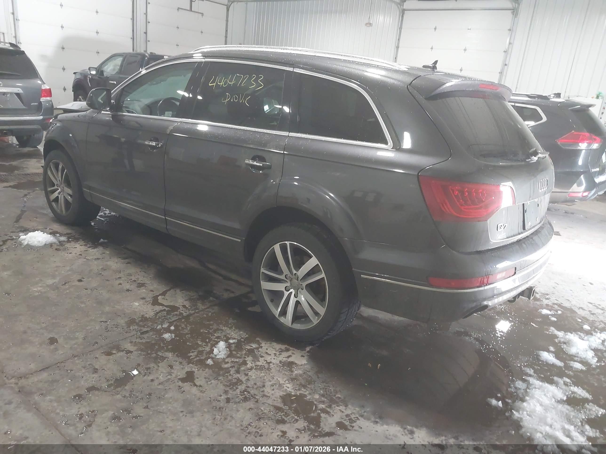 AUDI Q7 image 3