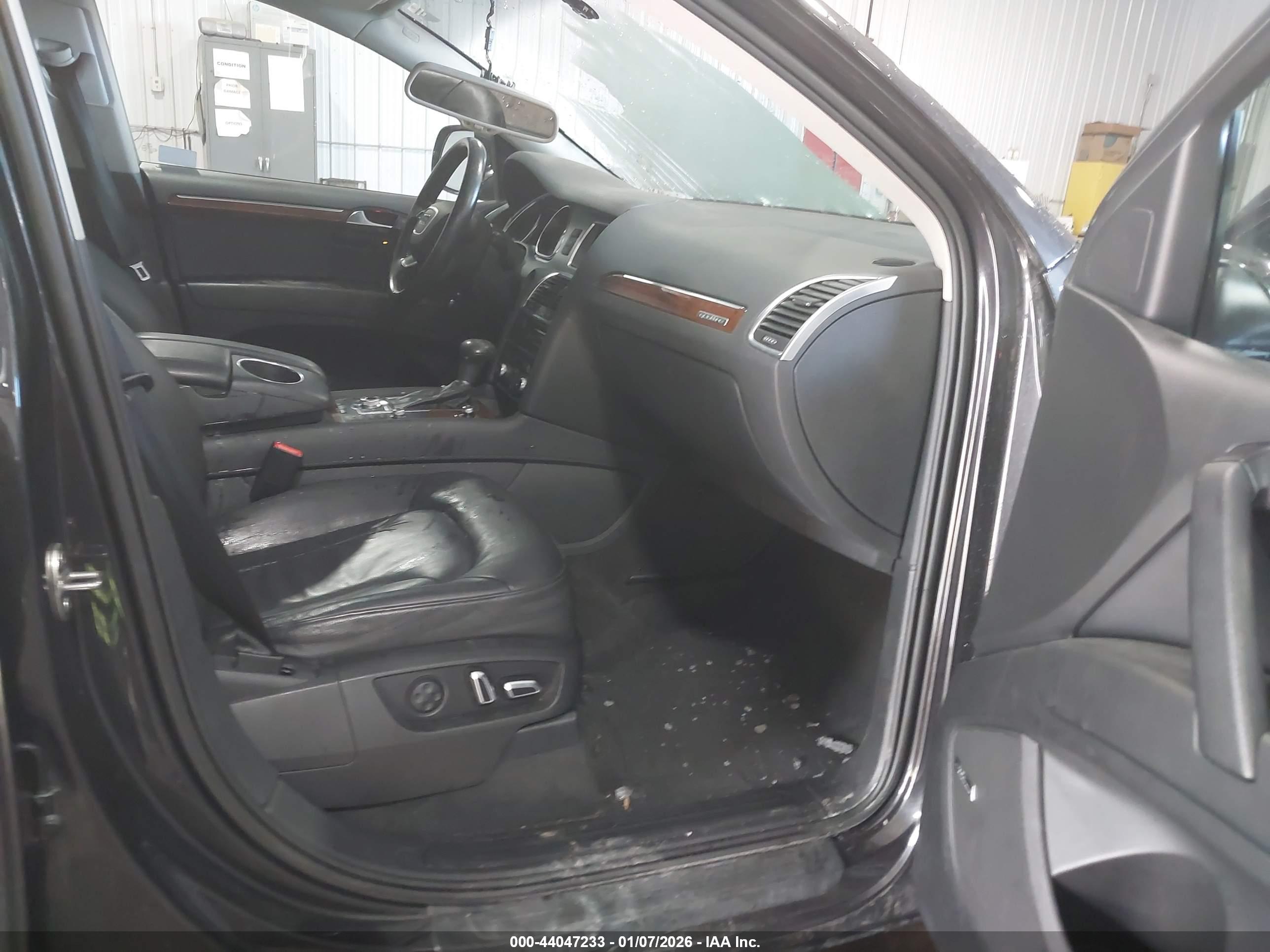 AUDI Q7 image 5