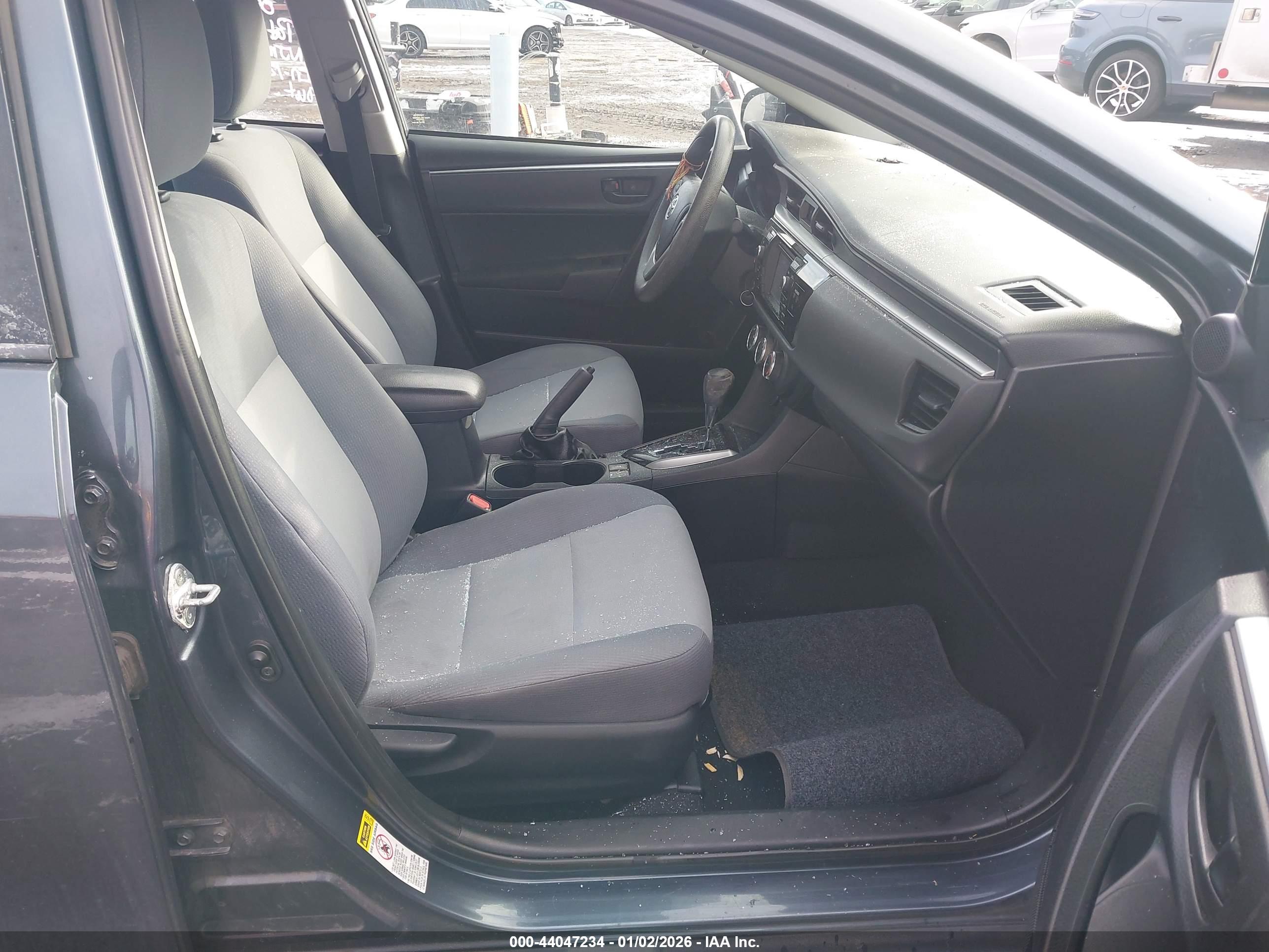 TOYOTA COROLLA image 5