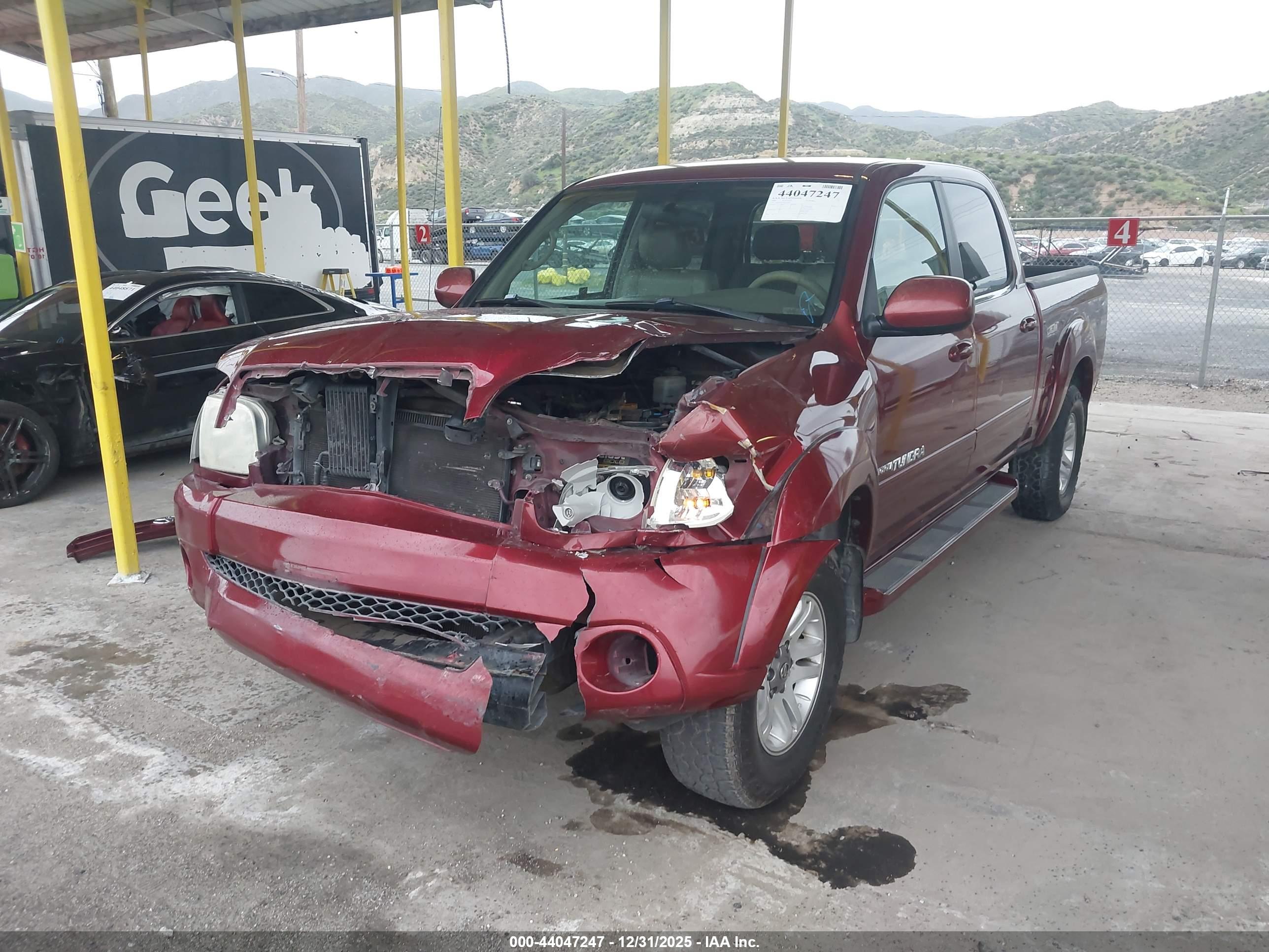 TOYOTA TUNDRA image 2