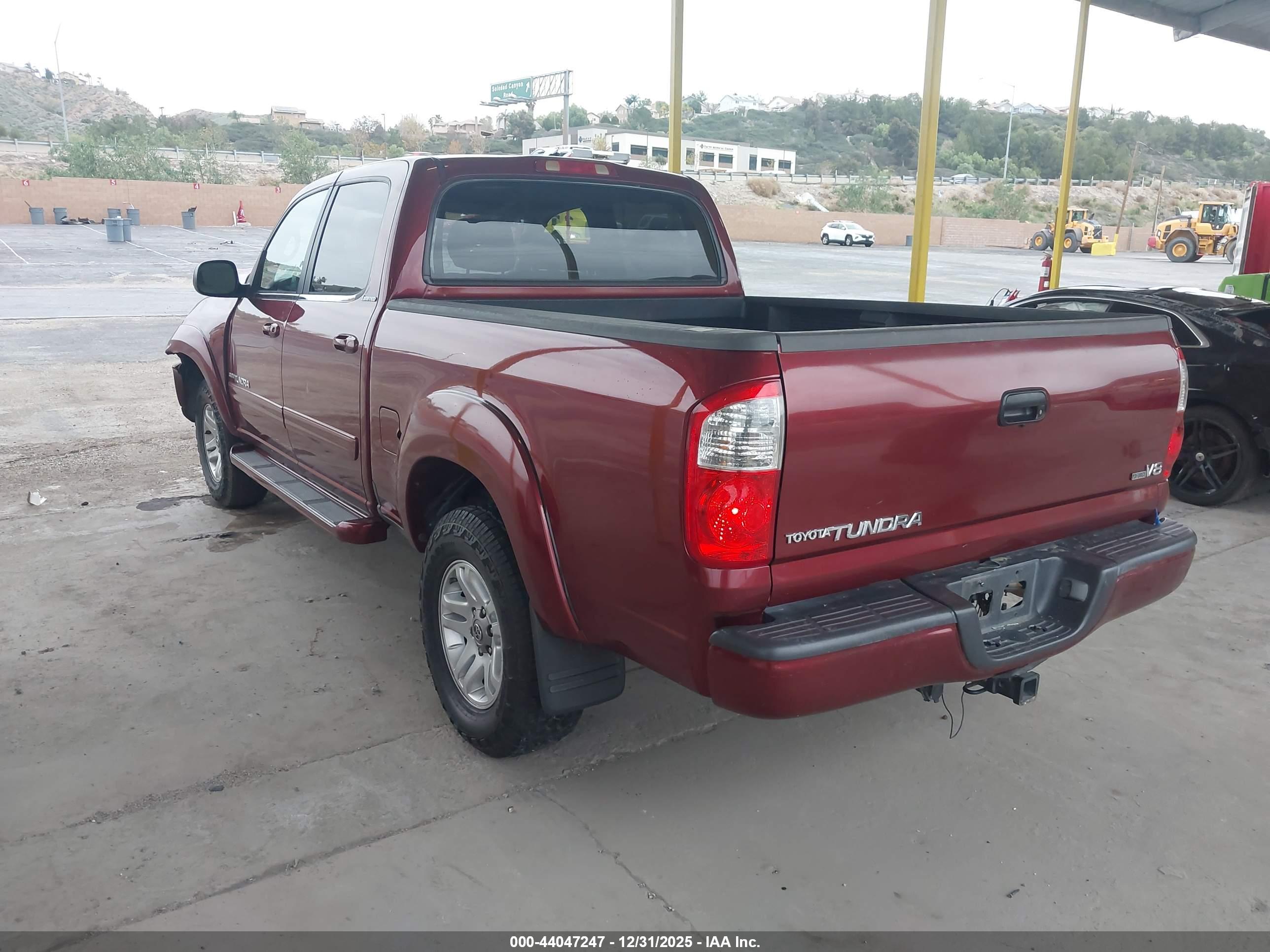 TOYOTA TUNDRA image 3