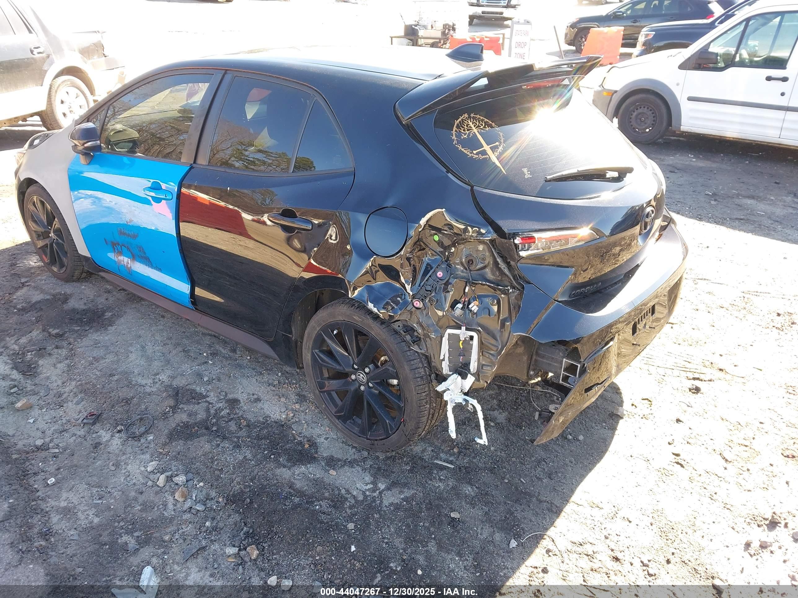 TOYOTA COROLLA image 6