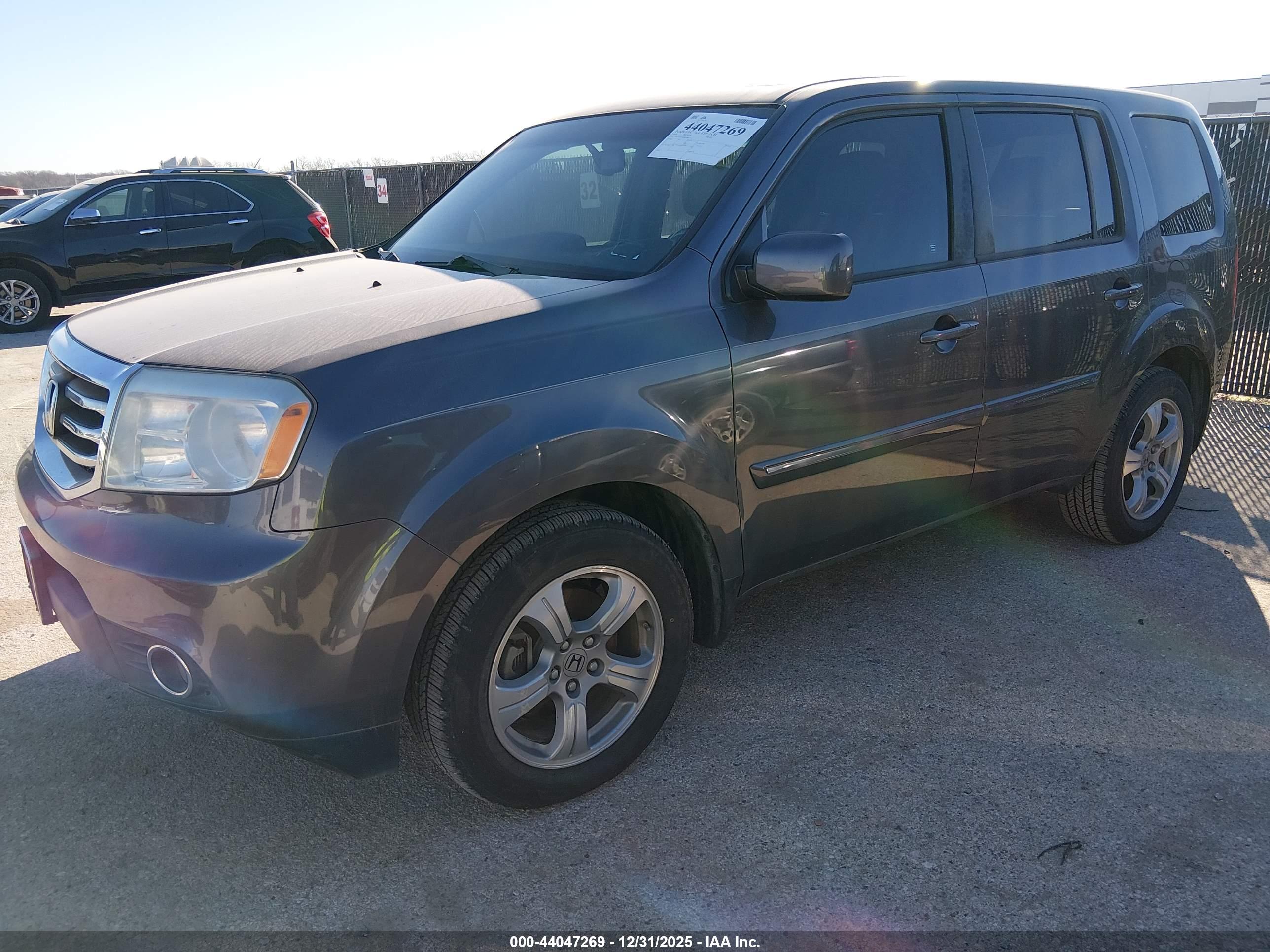 HONDA PILOT image 2