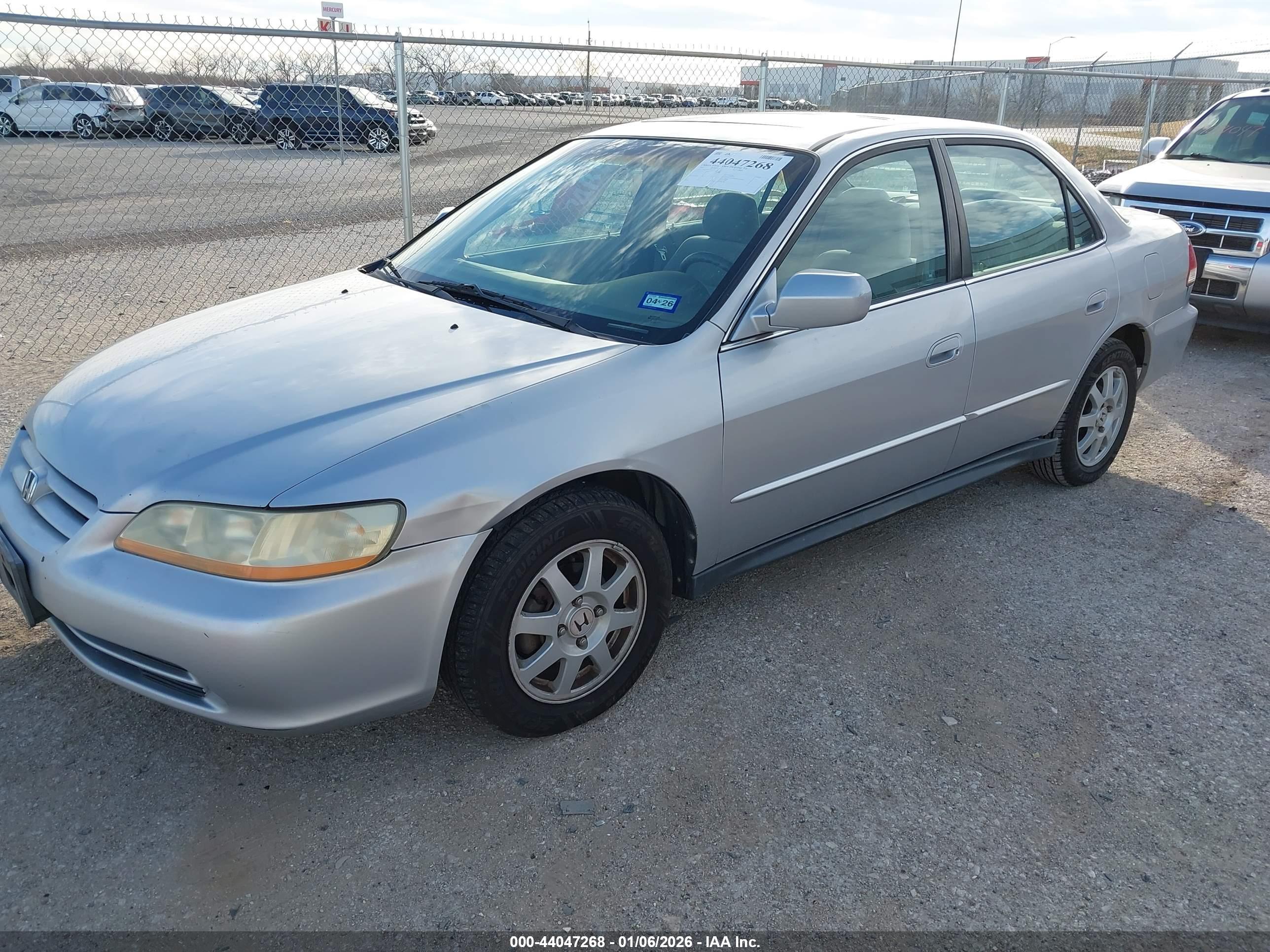 HONDA ACCORD image 2