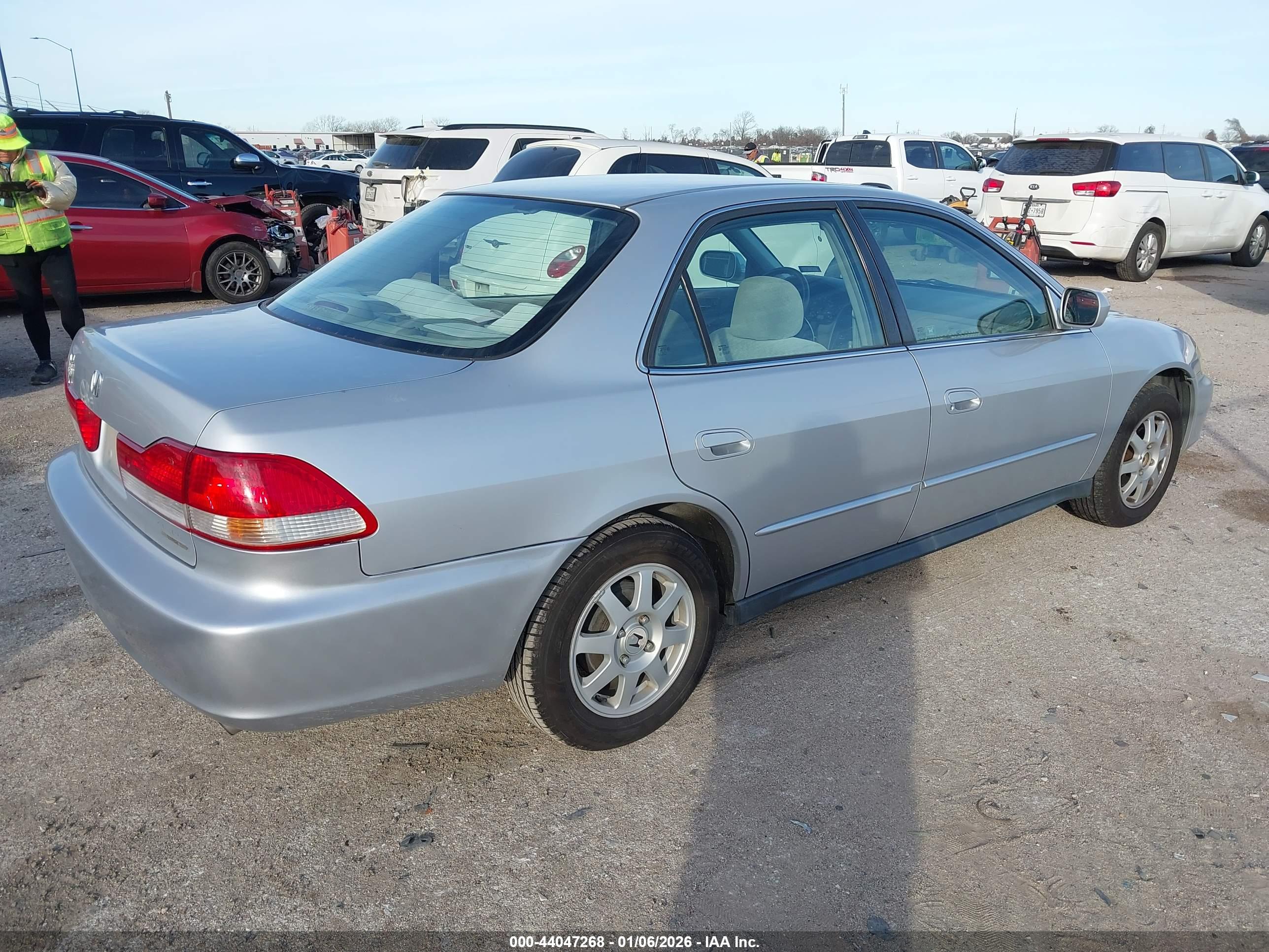 HONDA ACCORD image 4