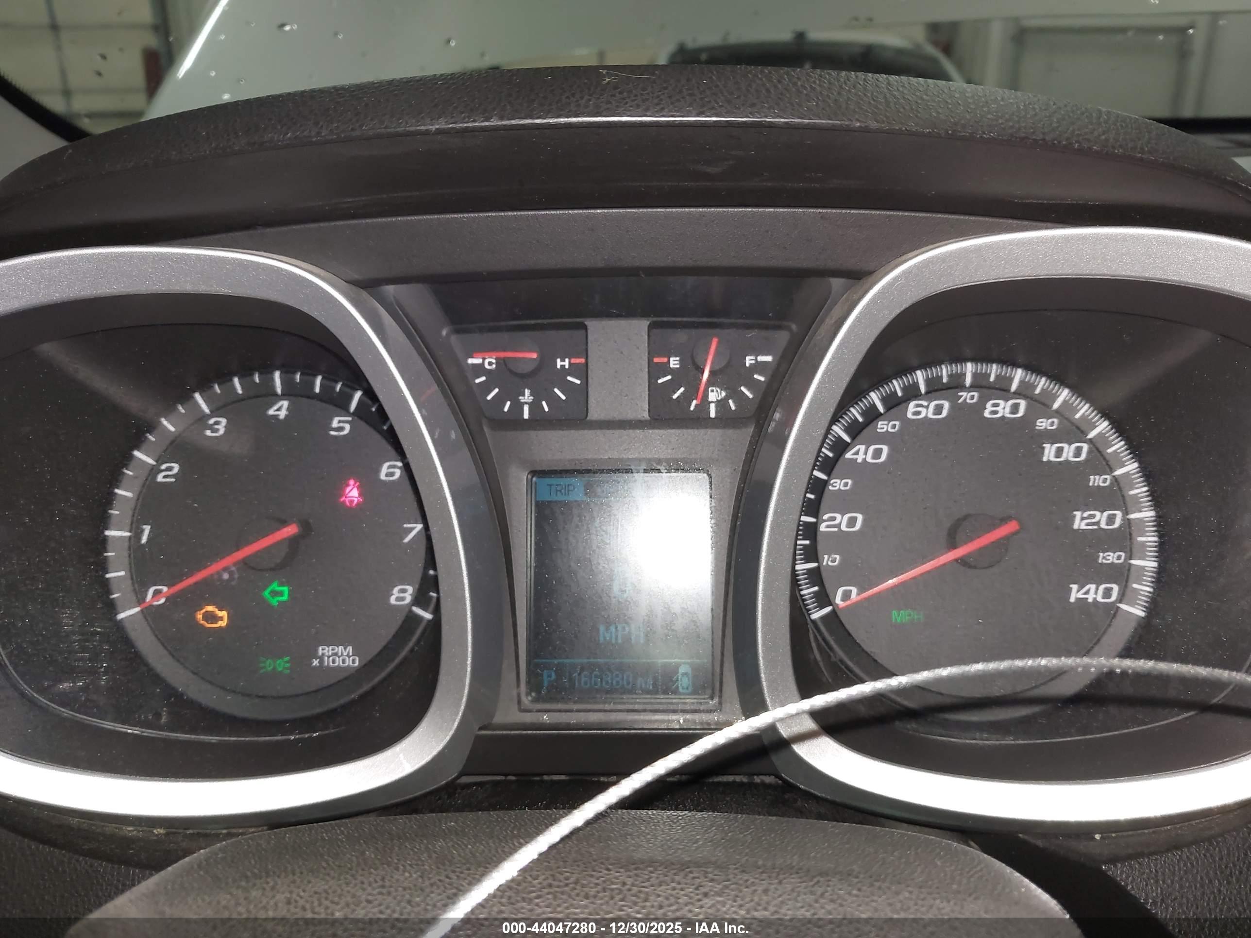CHEVROLET EQUINOX image 7