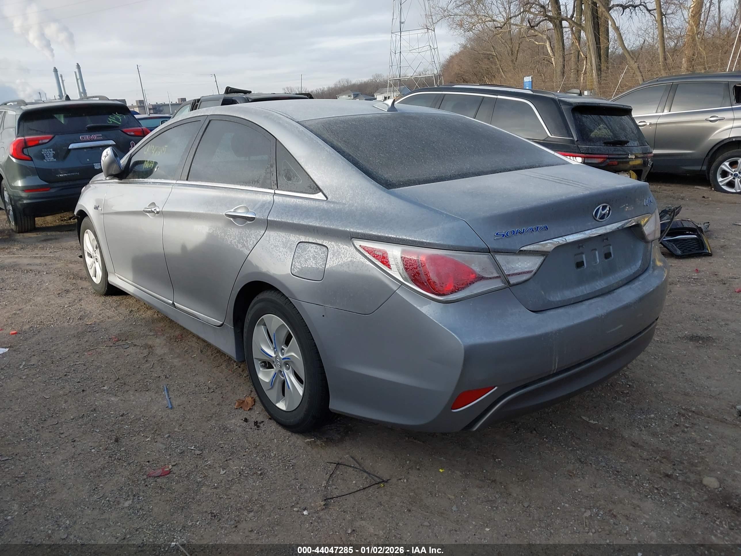 HYUNDAI SONATA image 3