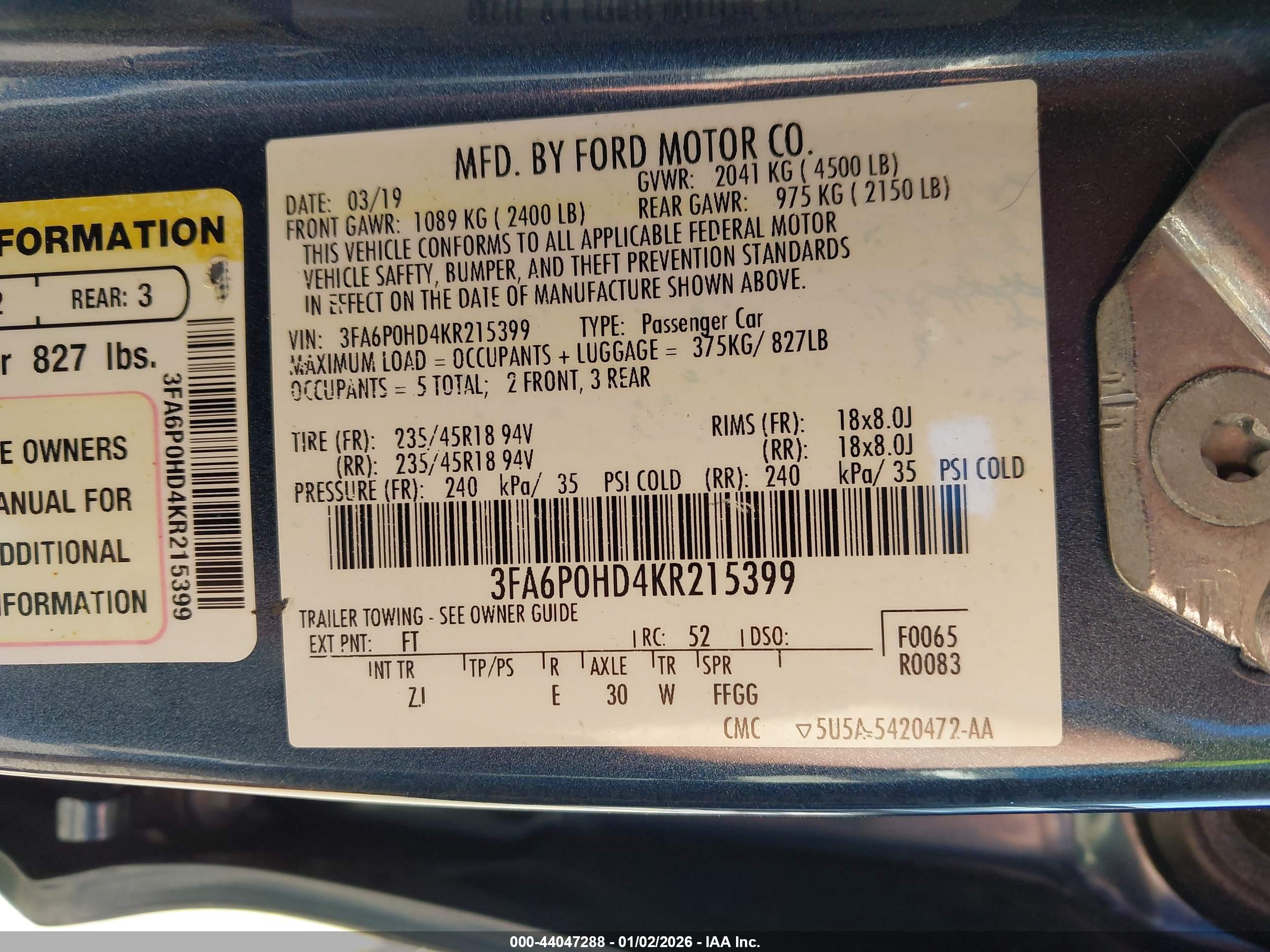 FORD FUSION image 9
