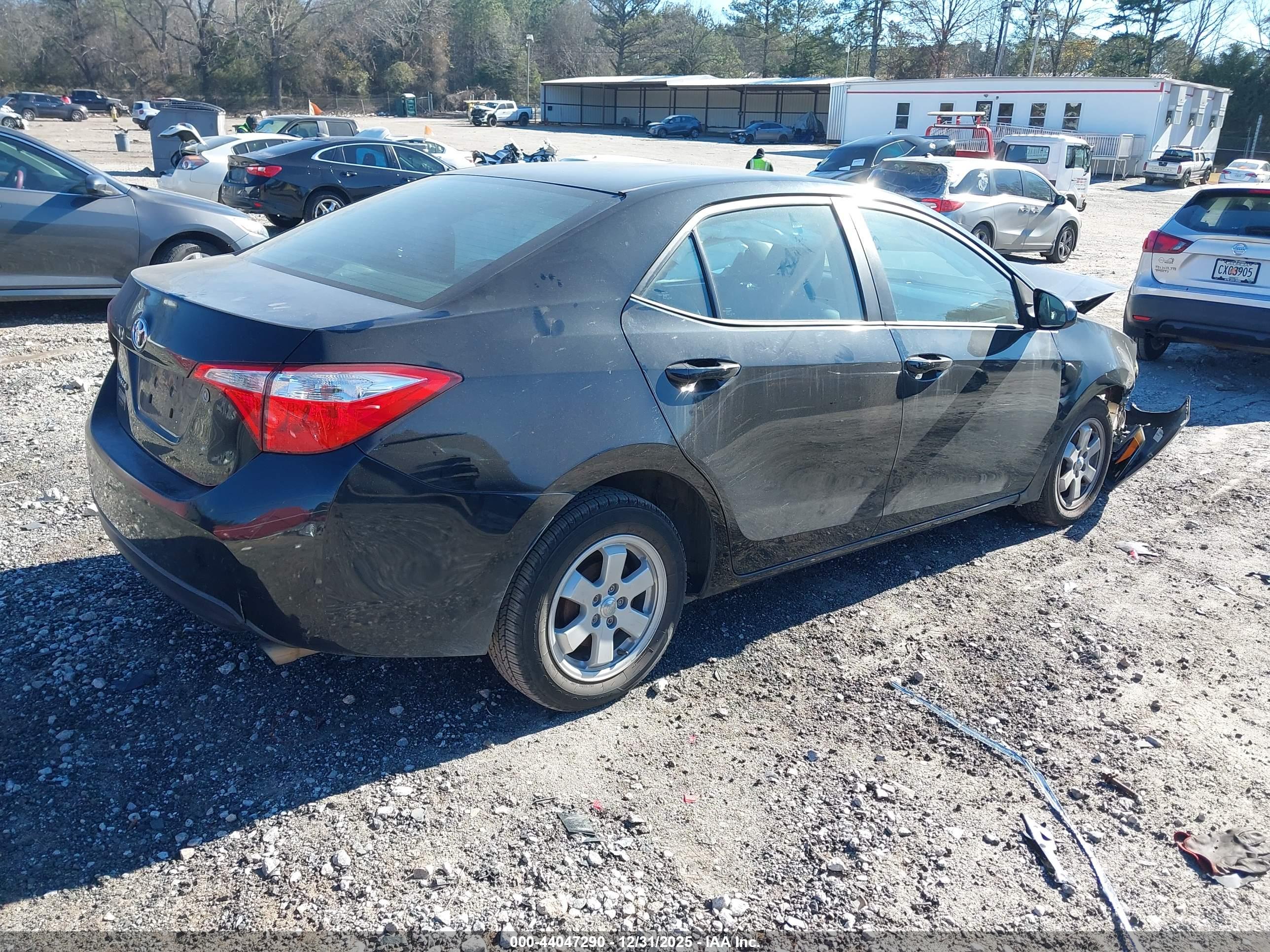 TOYOTA COROLLA image 4