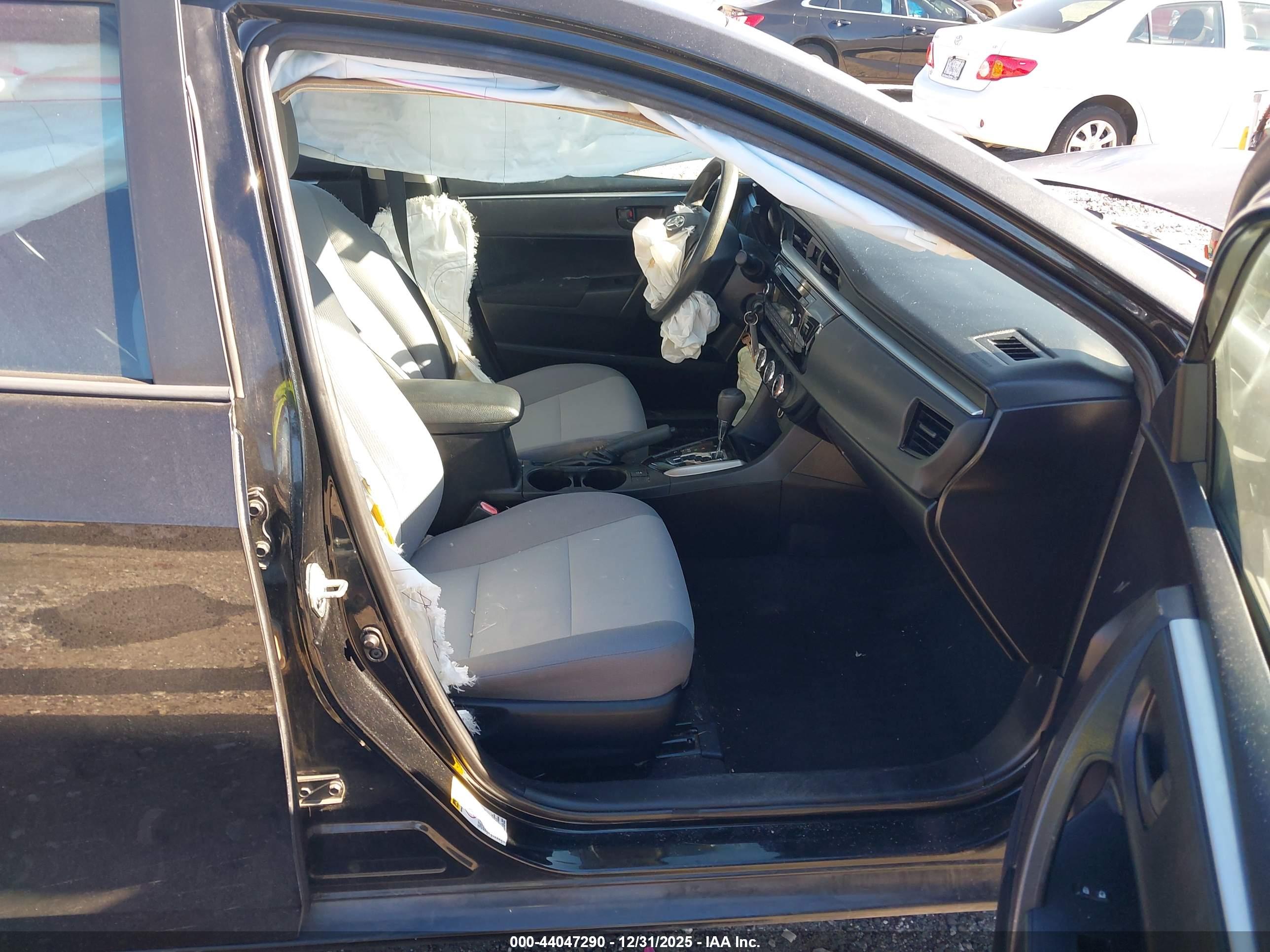 TOYOTA COROLLA image 5