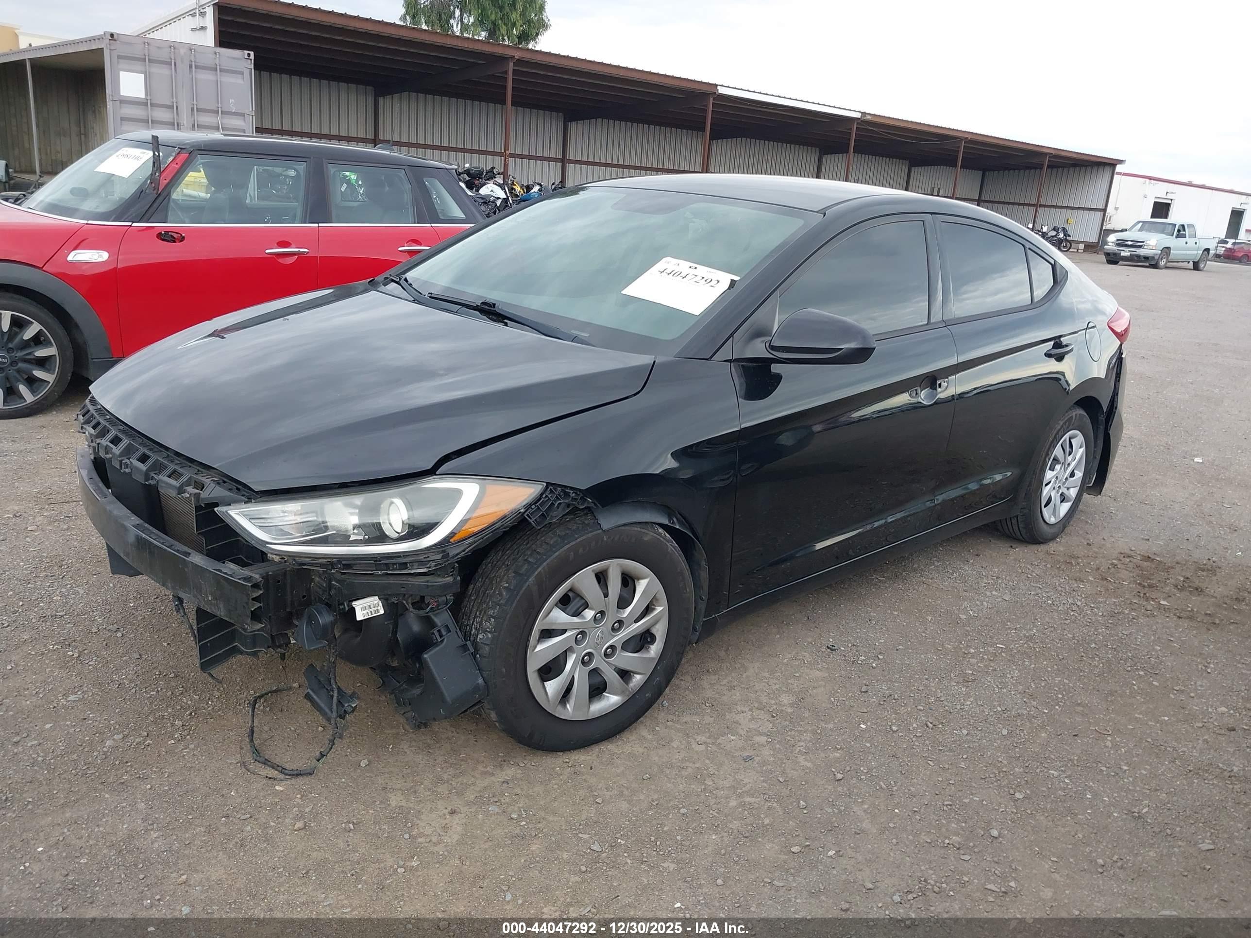 HYUNDAI ELANTRA image 2