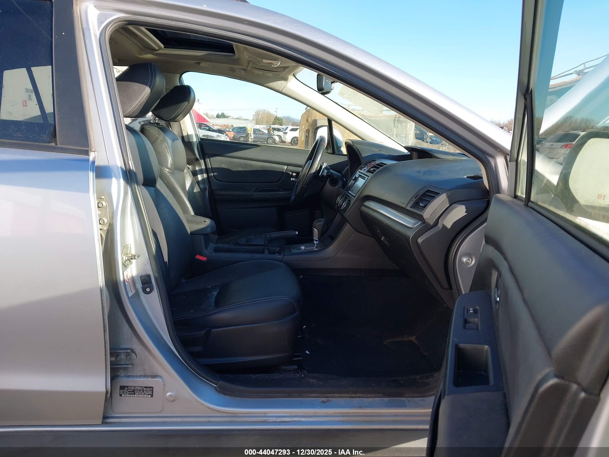 SUBARU XV image 5
