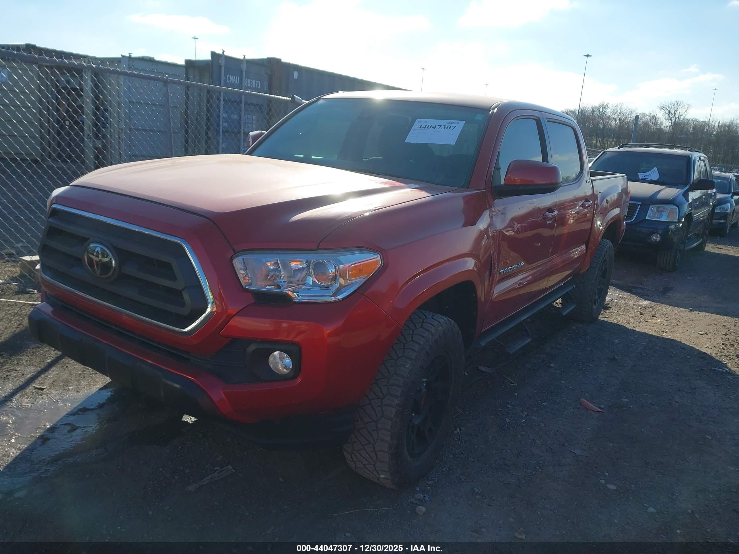 TOYOTA TACOMA image 2