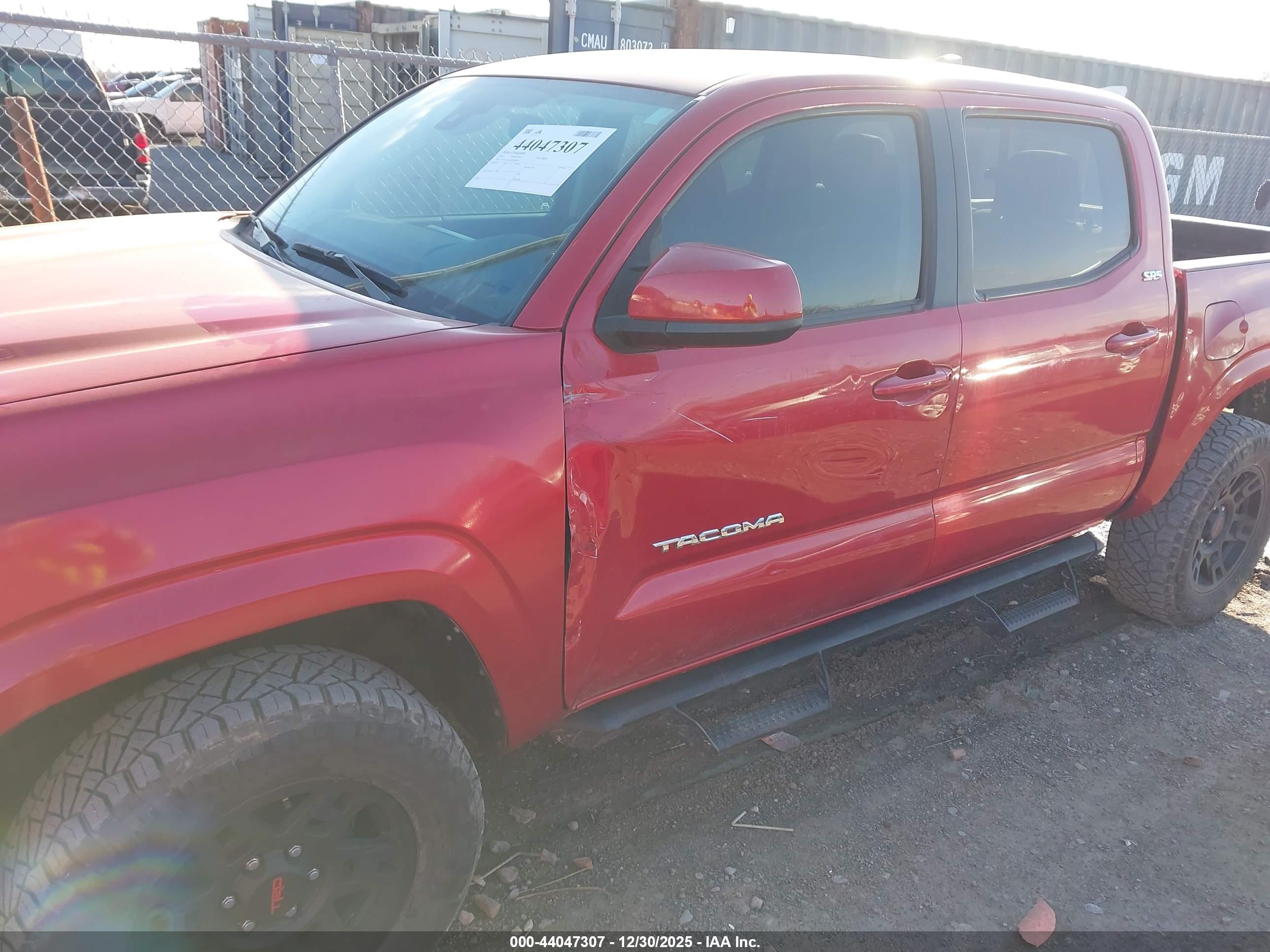 TOYOTA TACOMA image 6