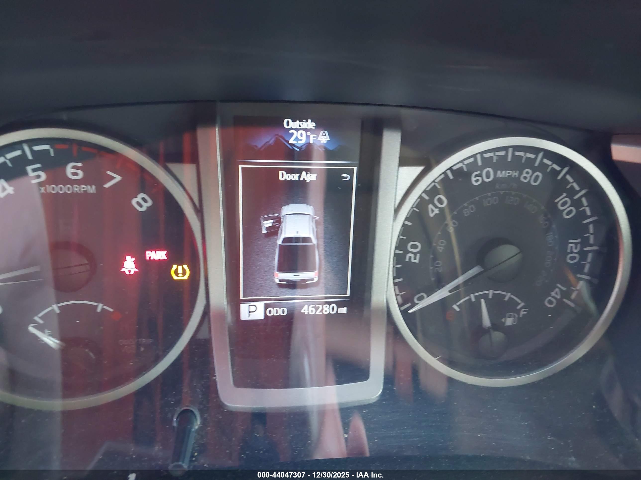 TOYOTA TACOMA image 7
