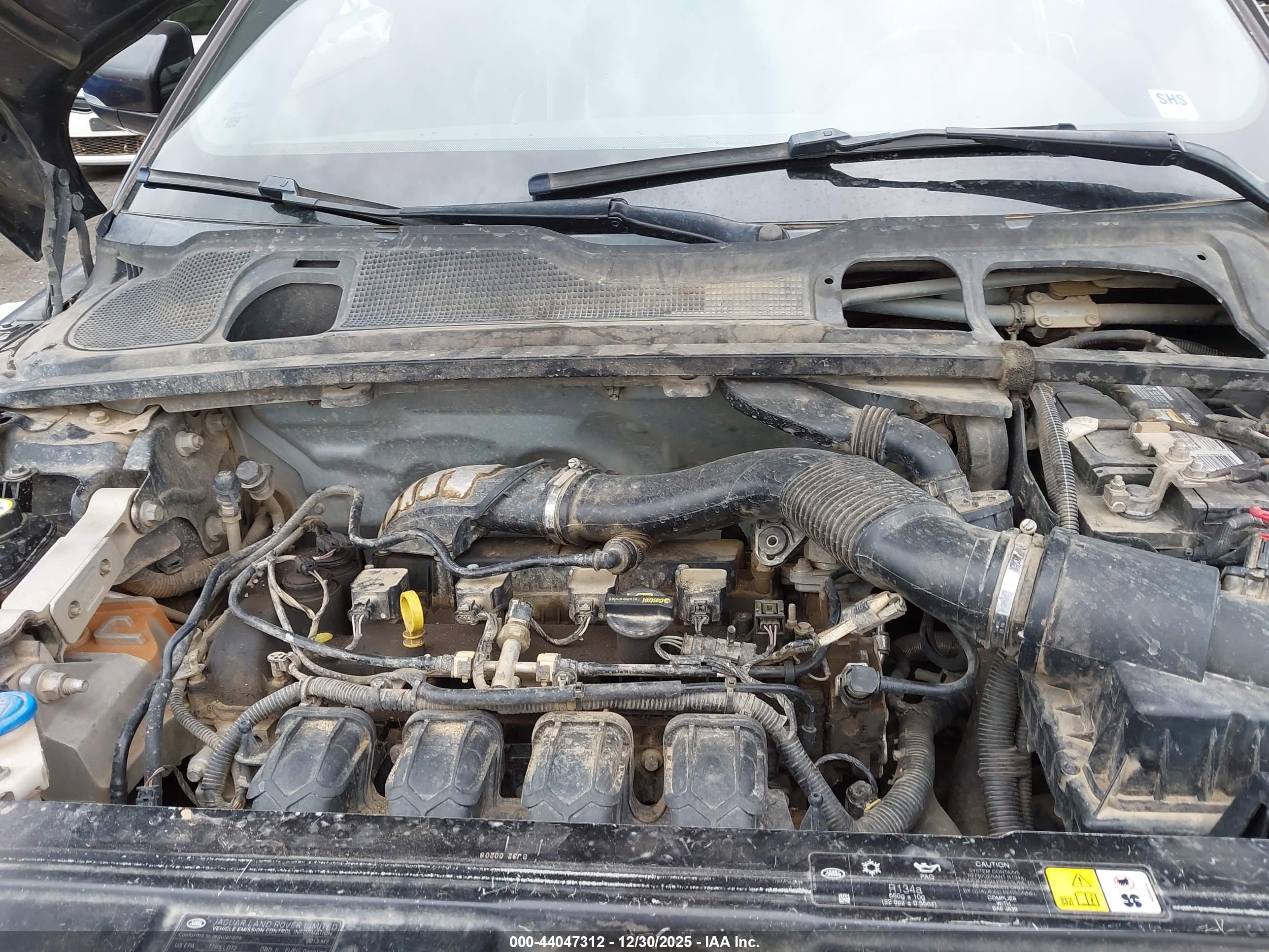 LAND ROVER image 10