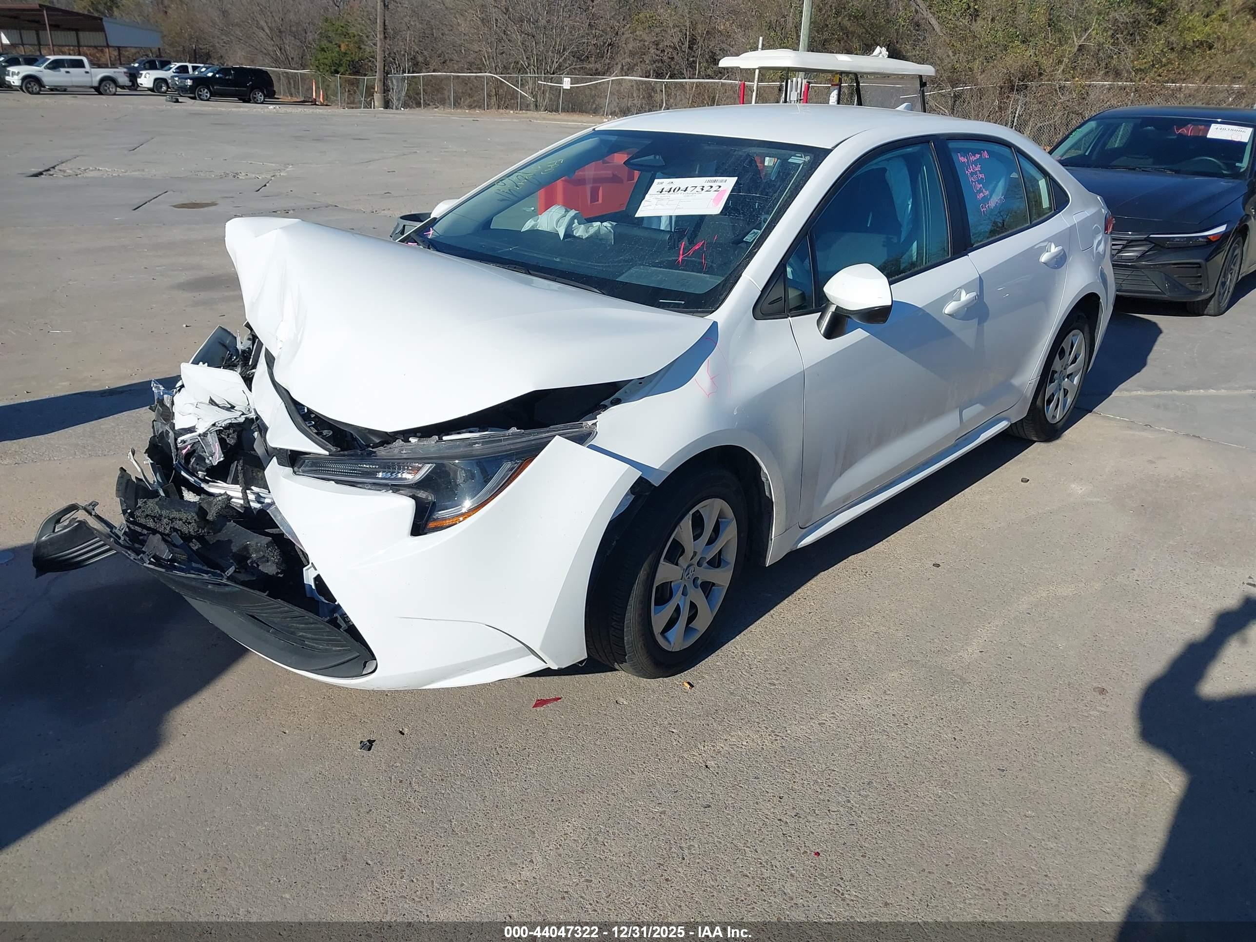 TOYOTA COROLLA image 2