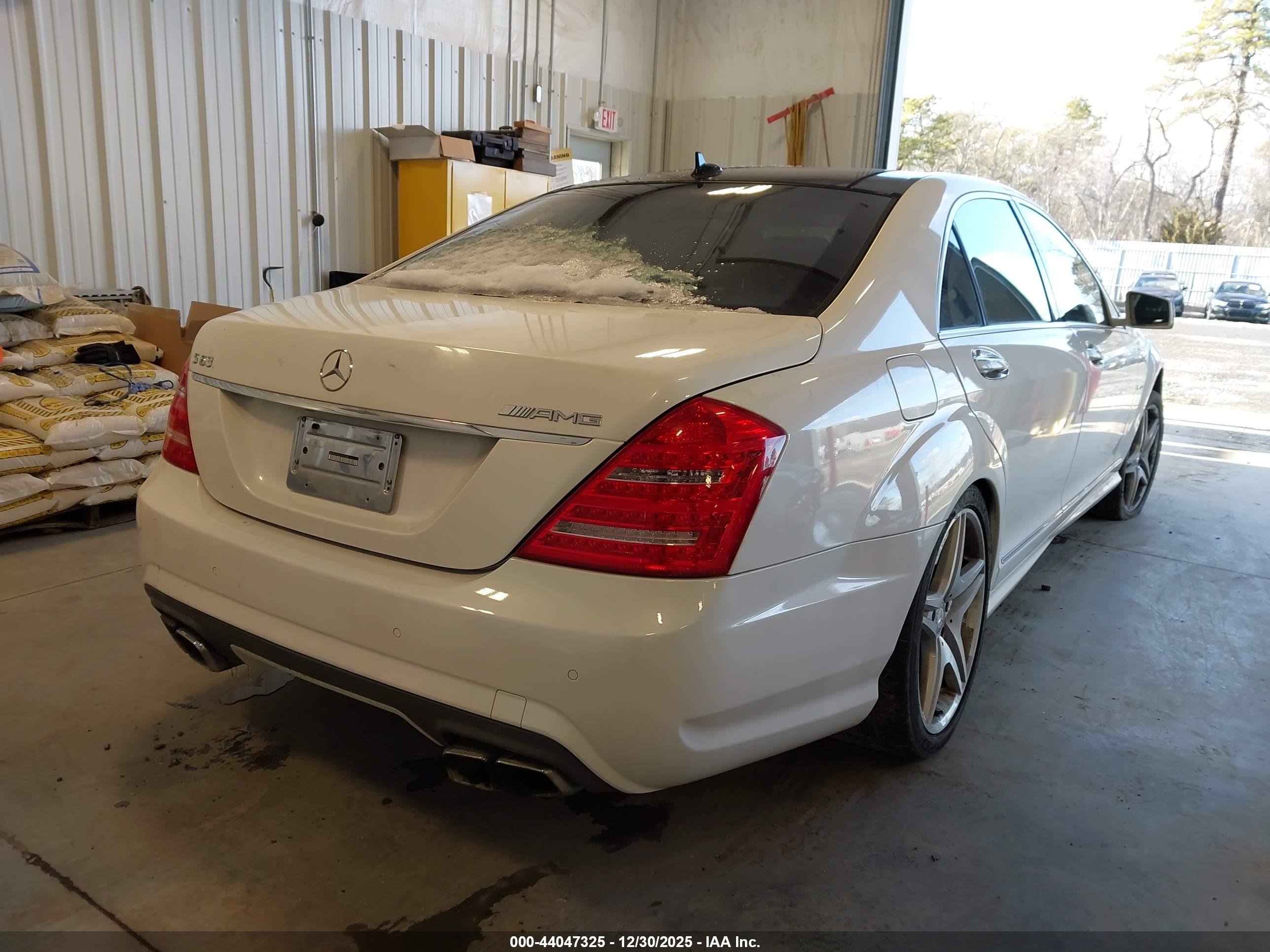 MERCEDES-BENZ S image 4