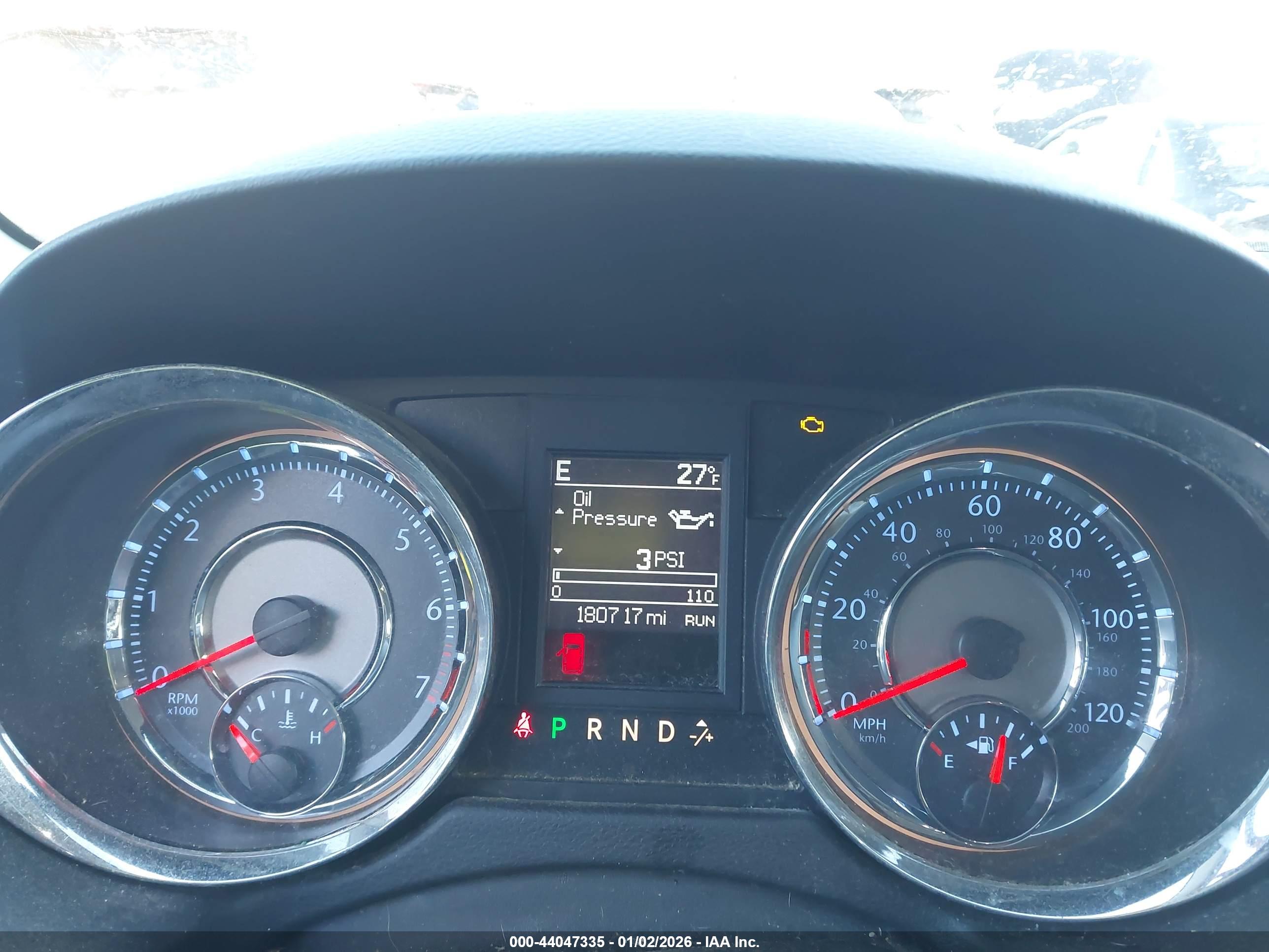 CHRYSLER TOWN image 7