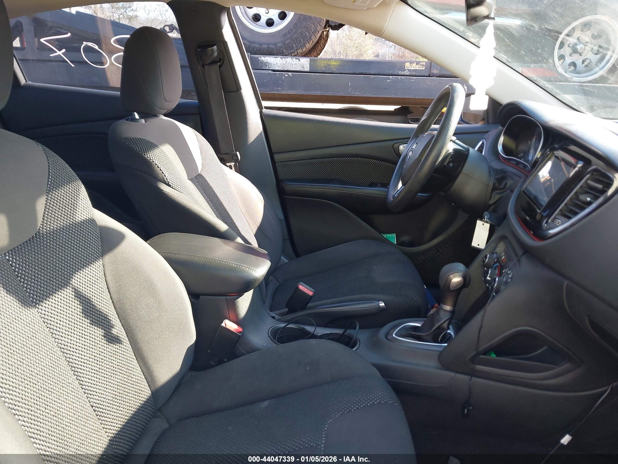 DODGE DART image 5
