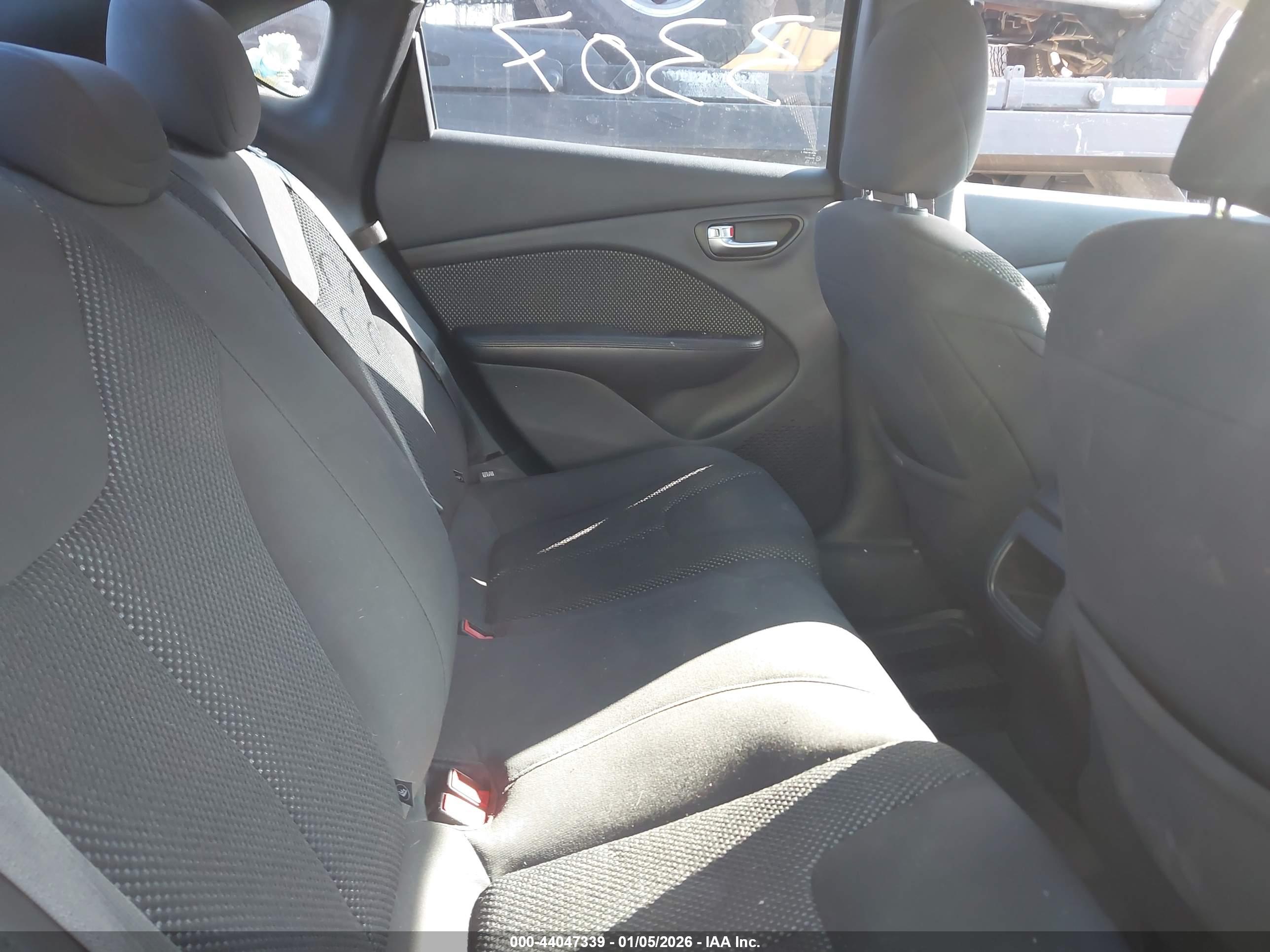 DODGE DART image 8