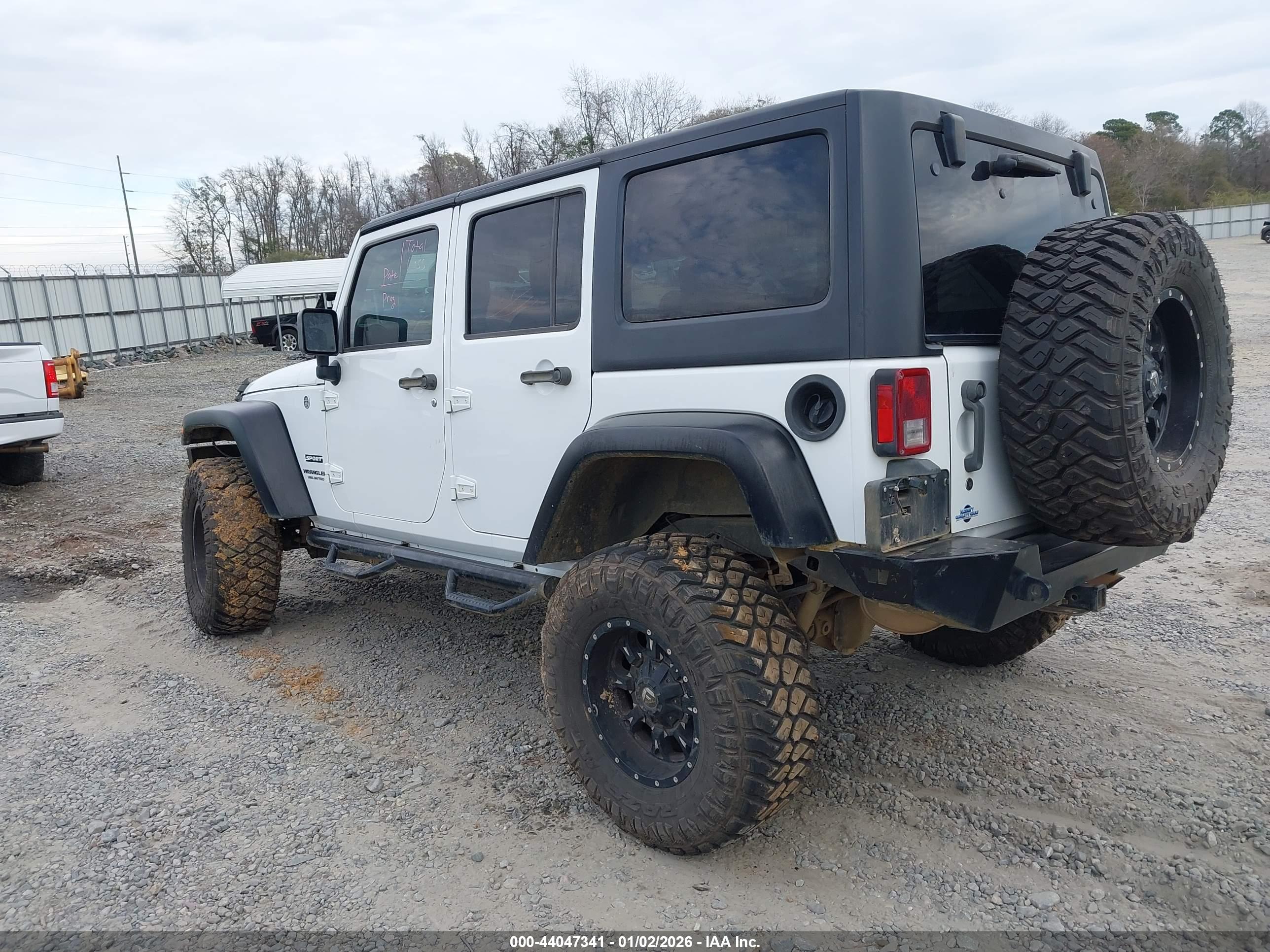 JEEP WRANGLER image 3