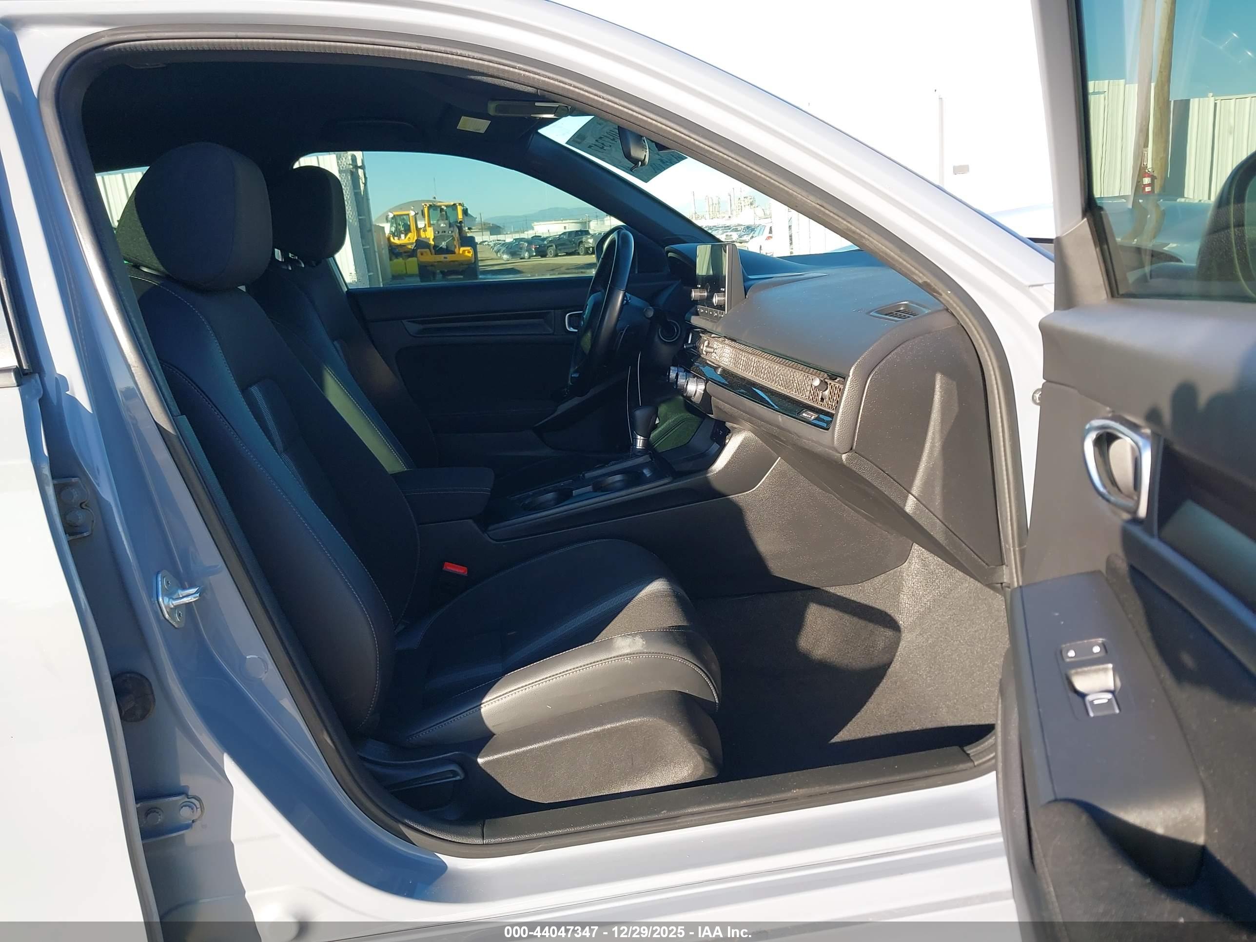 HONDA CIVIC image 5