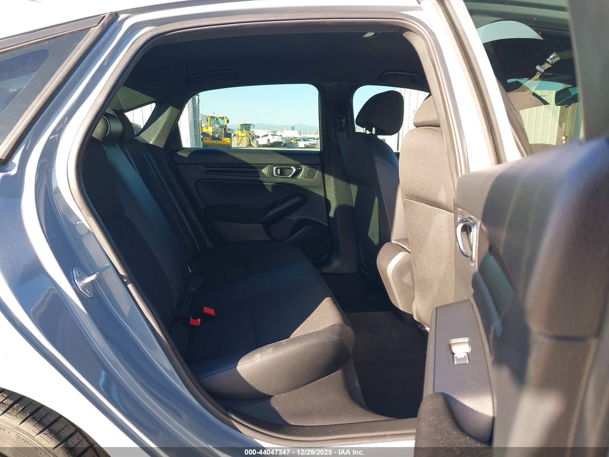 HONDA CIVIC image 8