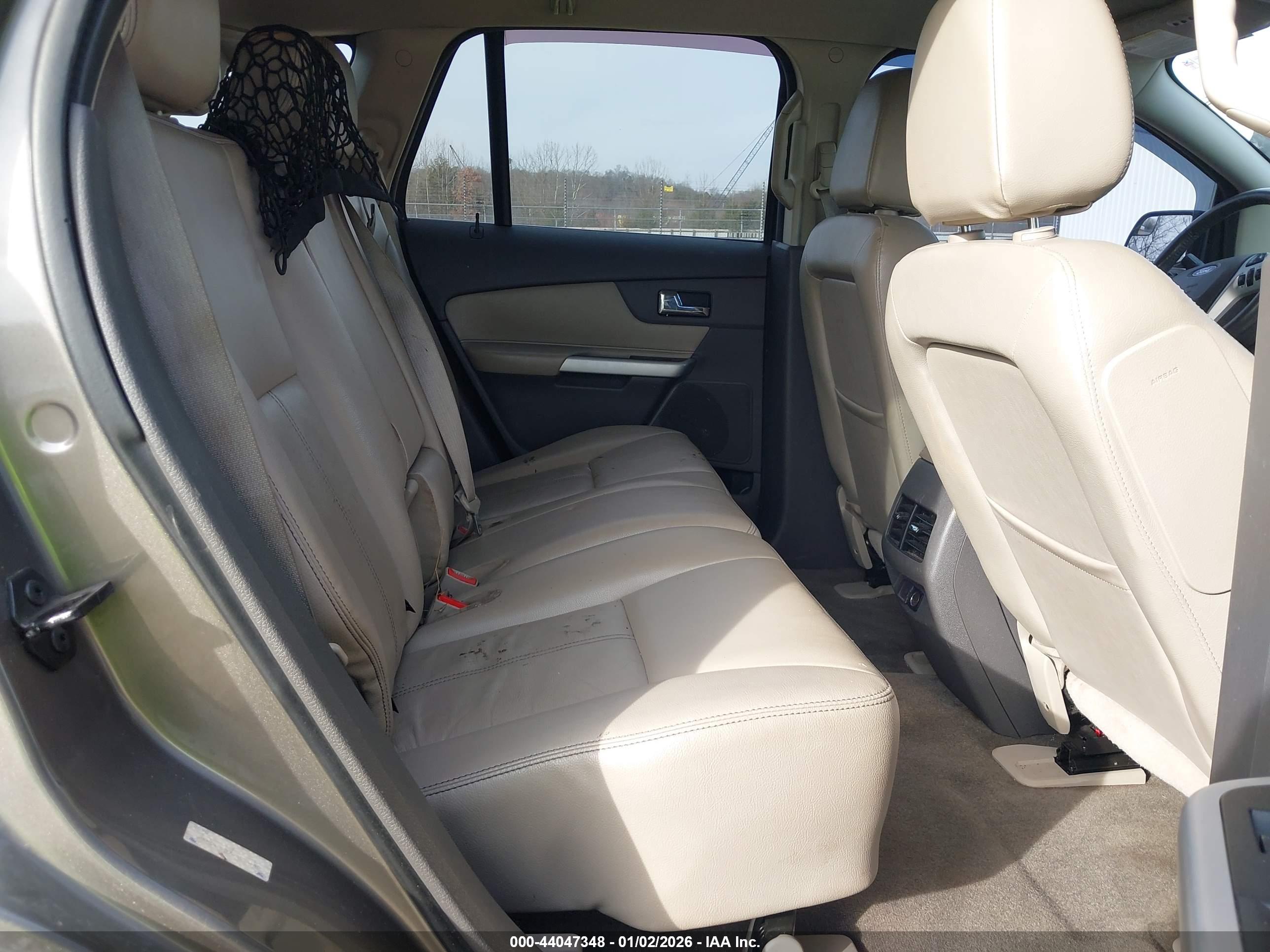 FORD EDGE image 8