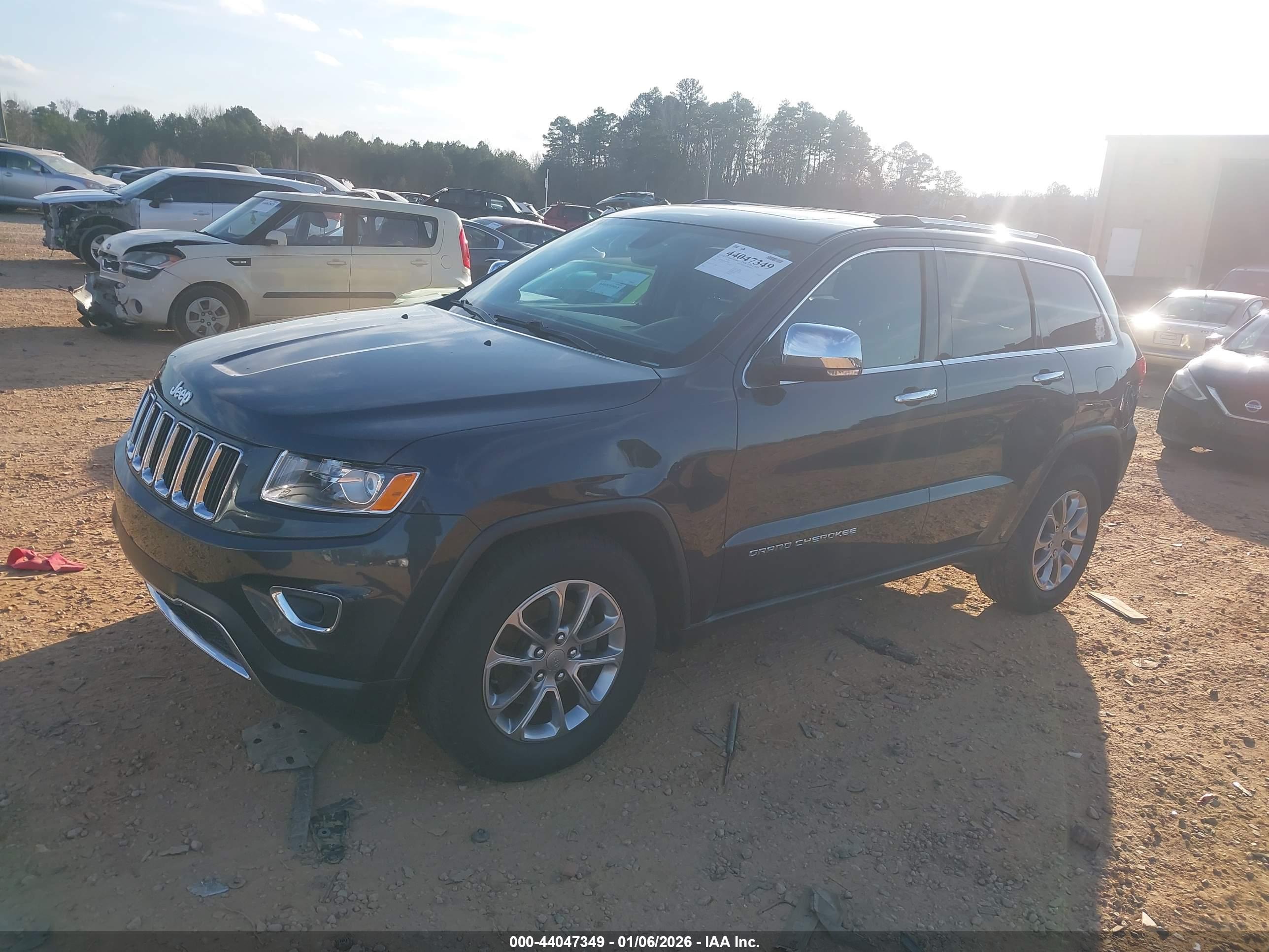 JEEP GRAND image 2