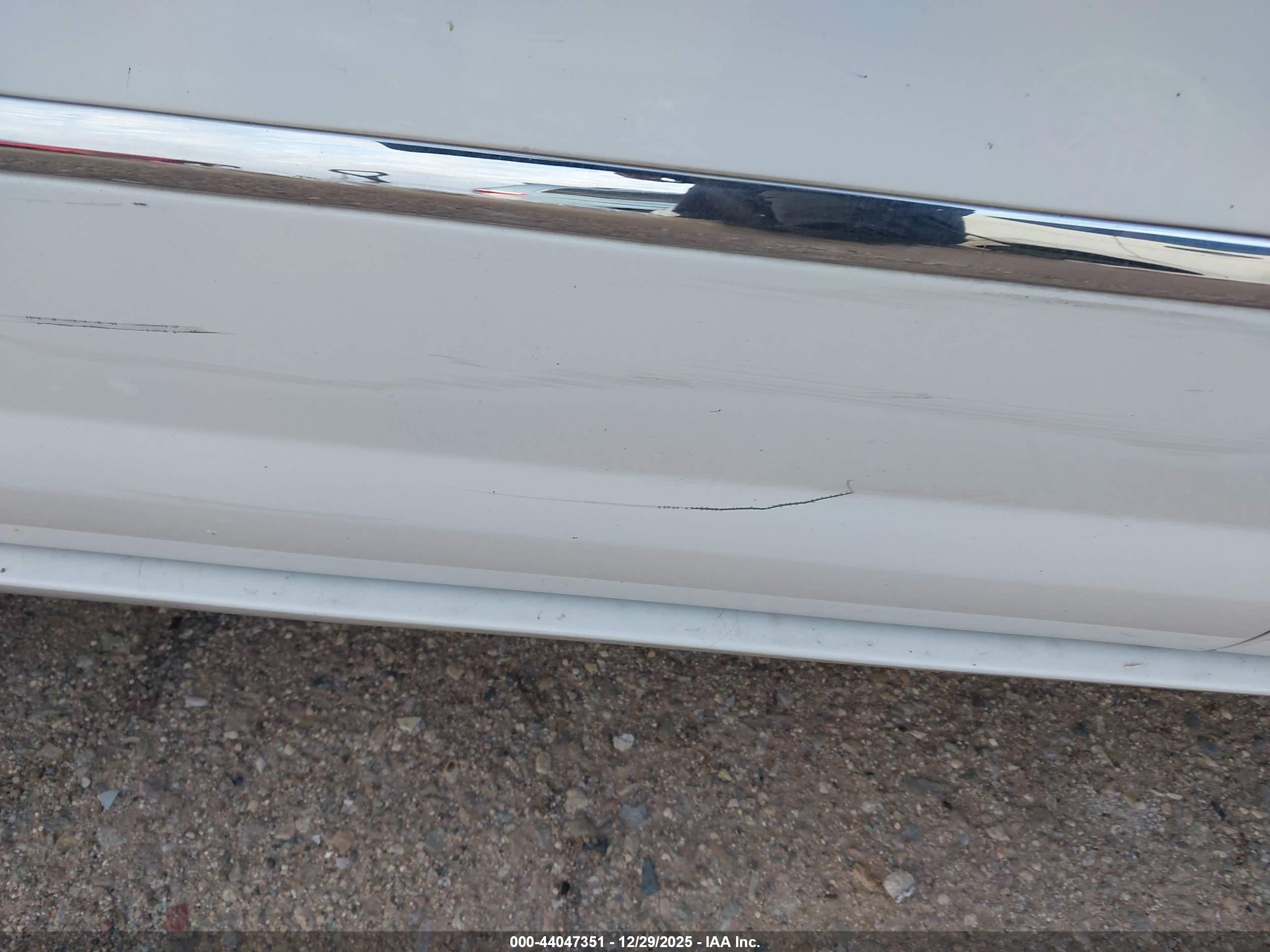 VOLKSWAGEN CC image 6