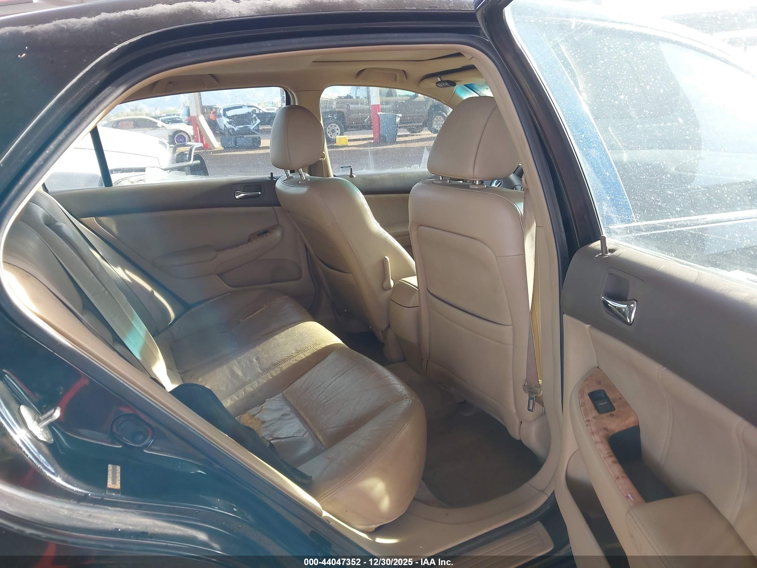 HONDA ACCORD image 8