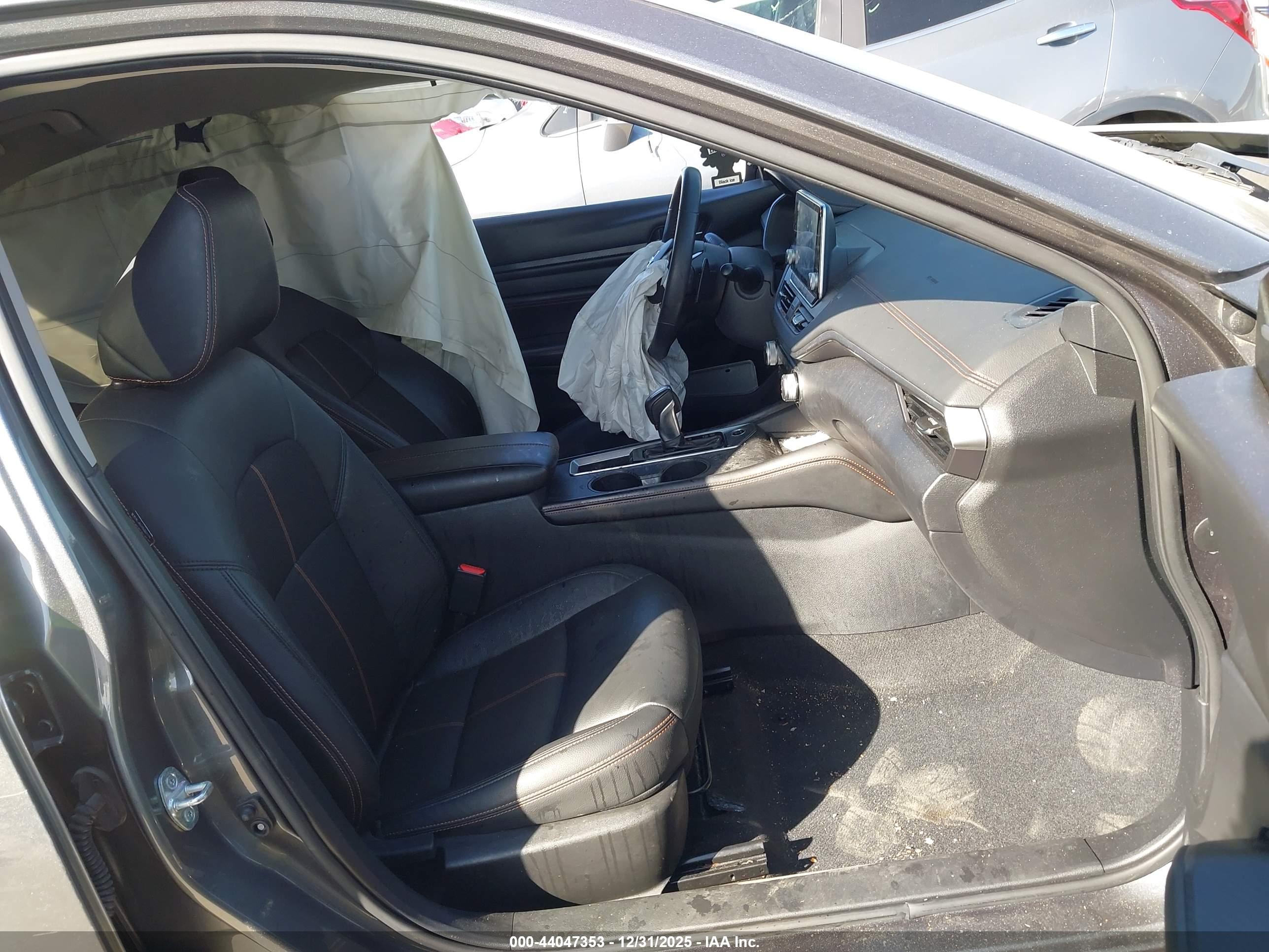 NISSAN ALTIMA image 5