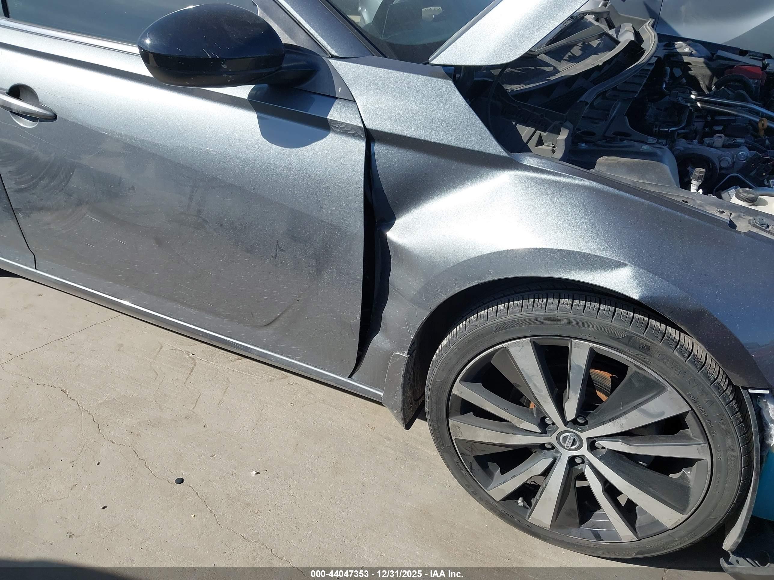 NISSAN ALTIMA image 6
