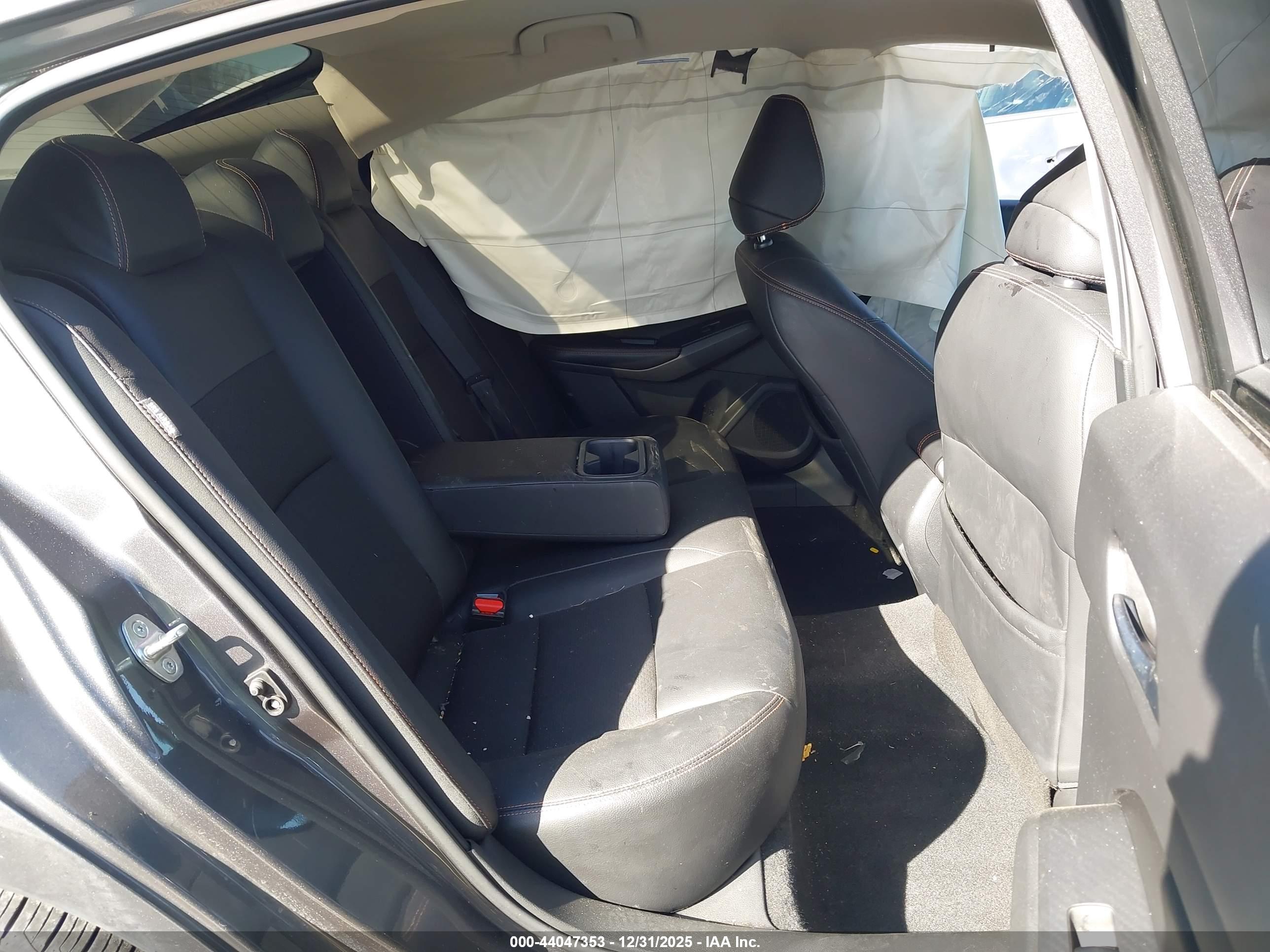 NISSAN ALTIMA image 8