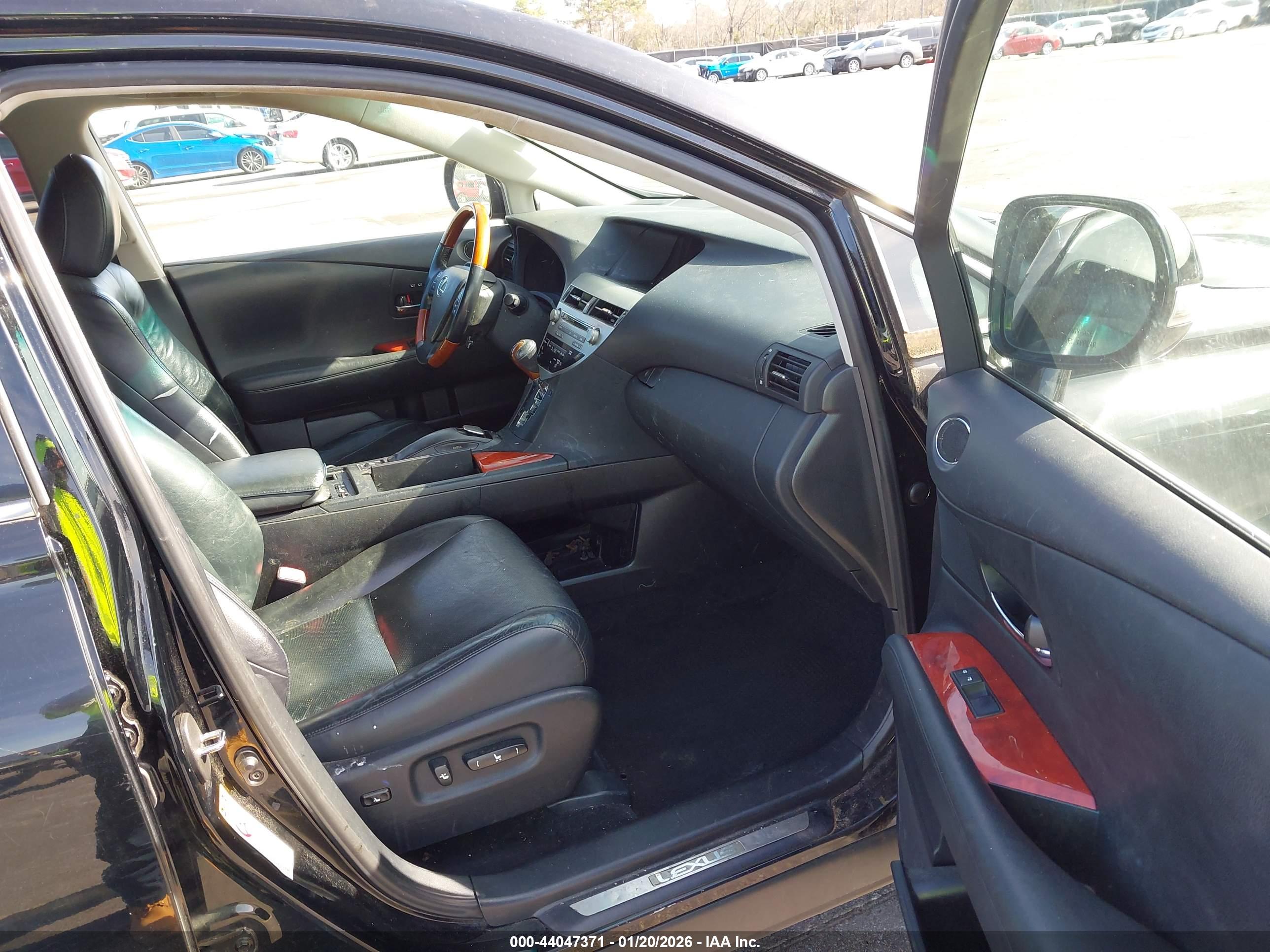 LEXUS RX image 5