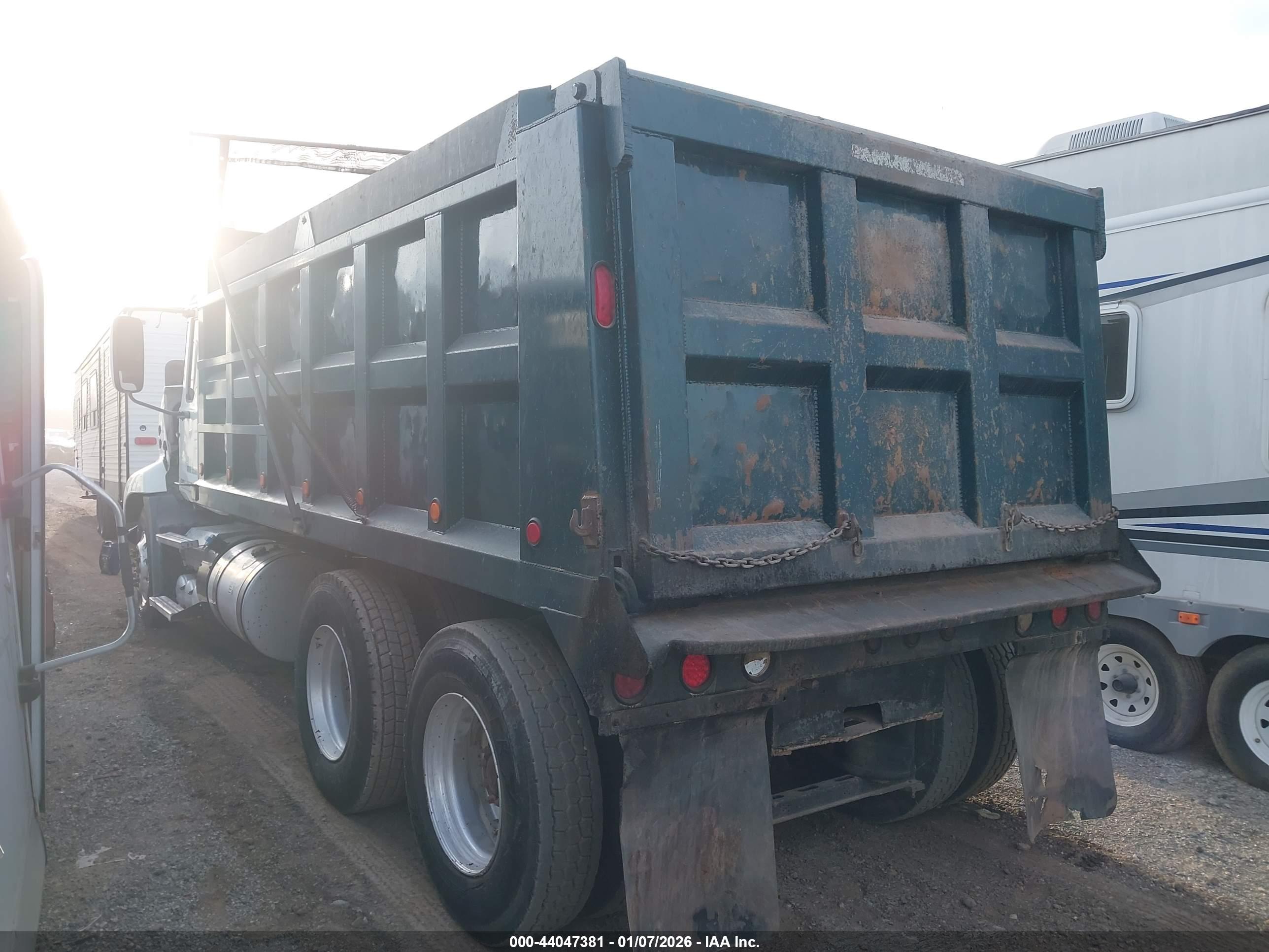 MACK 600 image 3