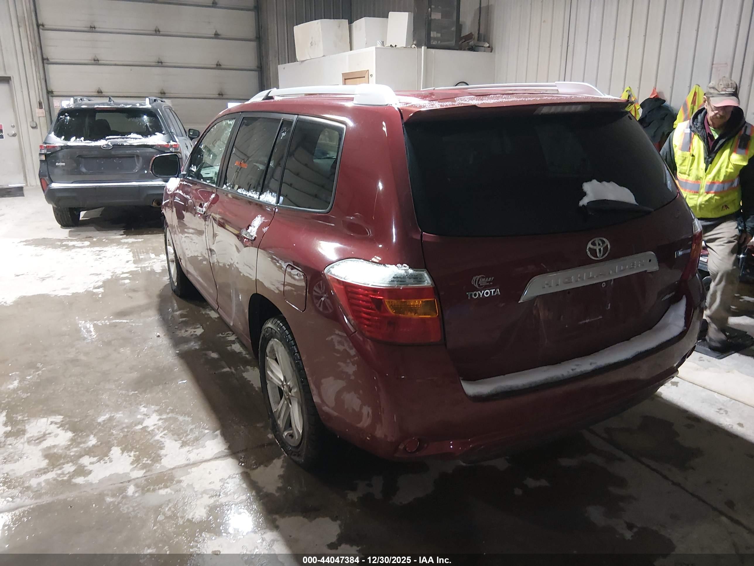 TOYOTA HIGHLANDER image 3