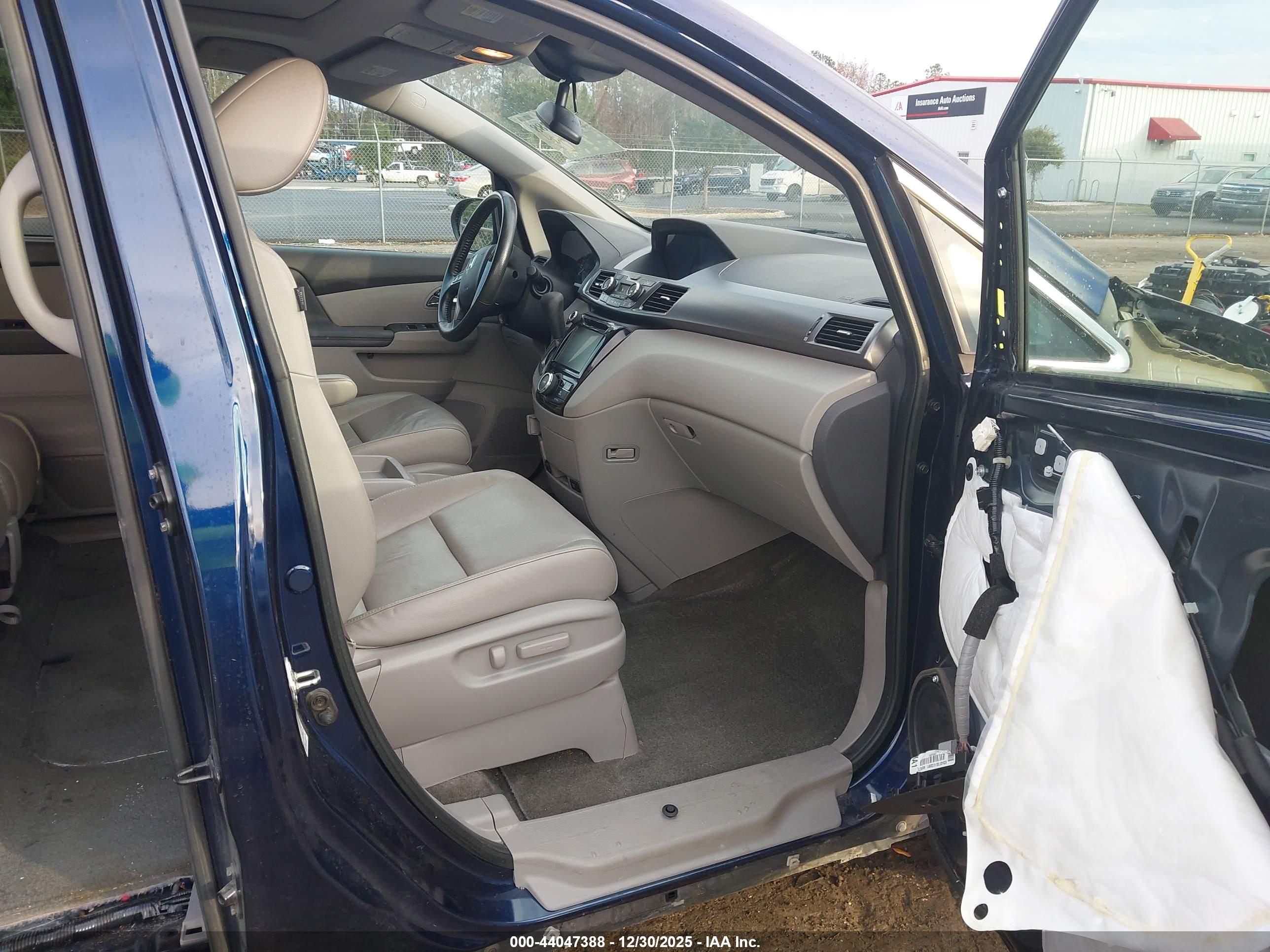 HONDA ODYSSEY image 5