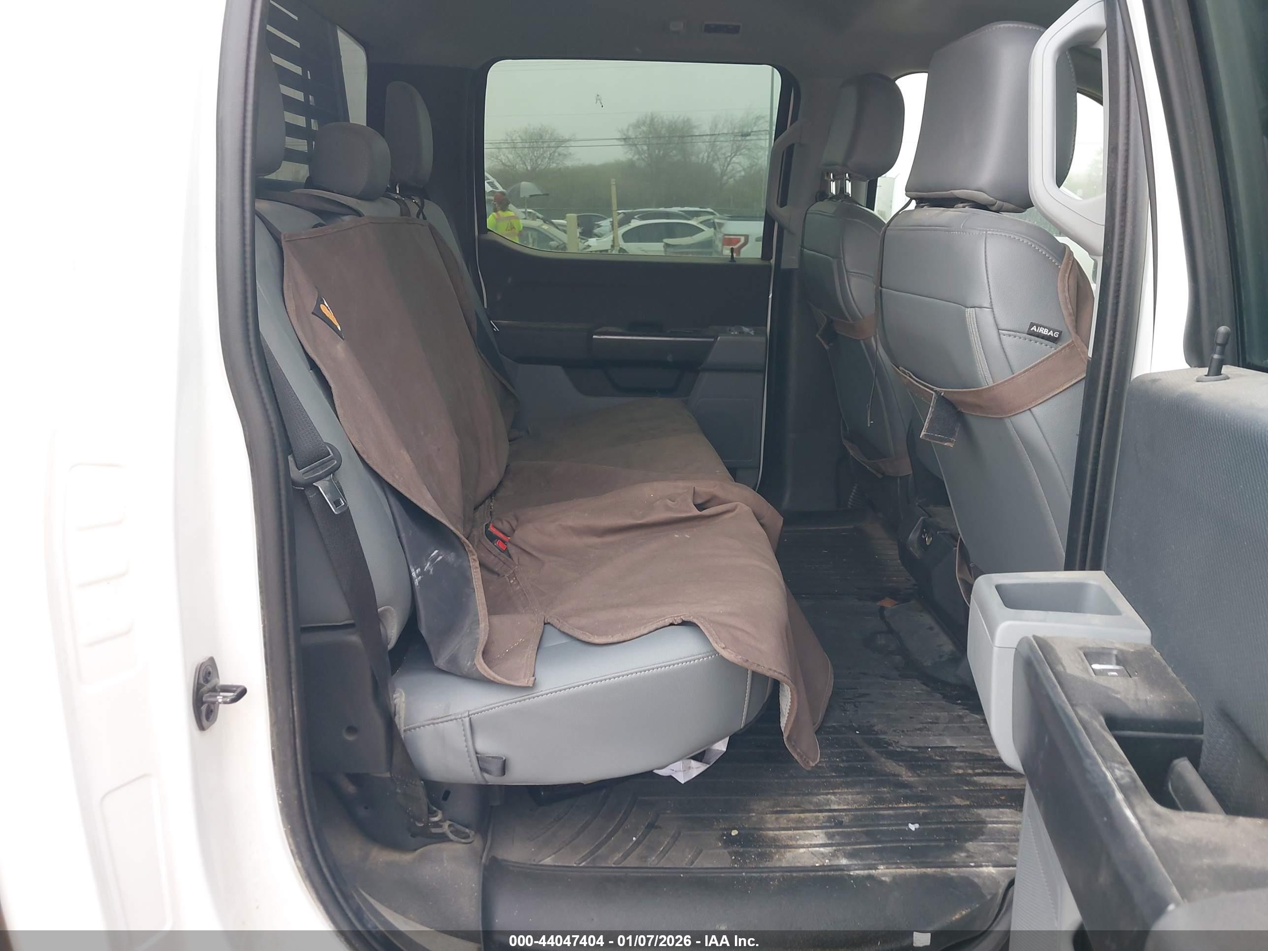 FORD F-150 image 8