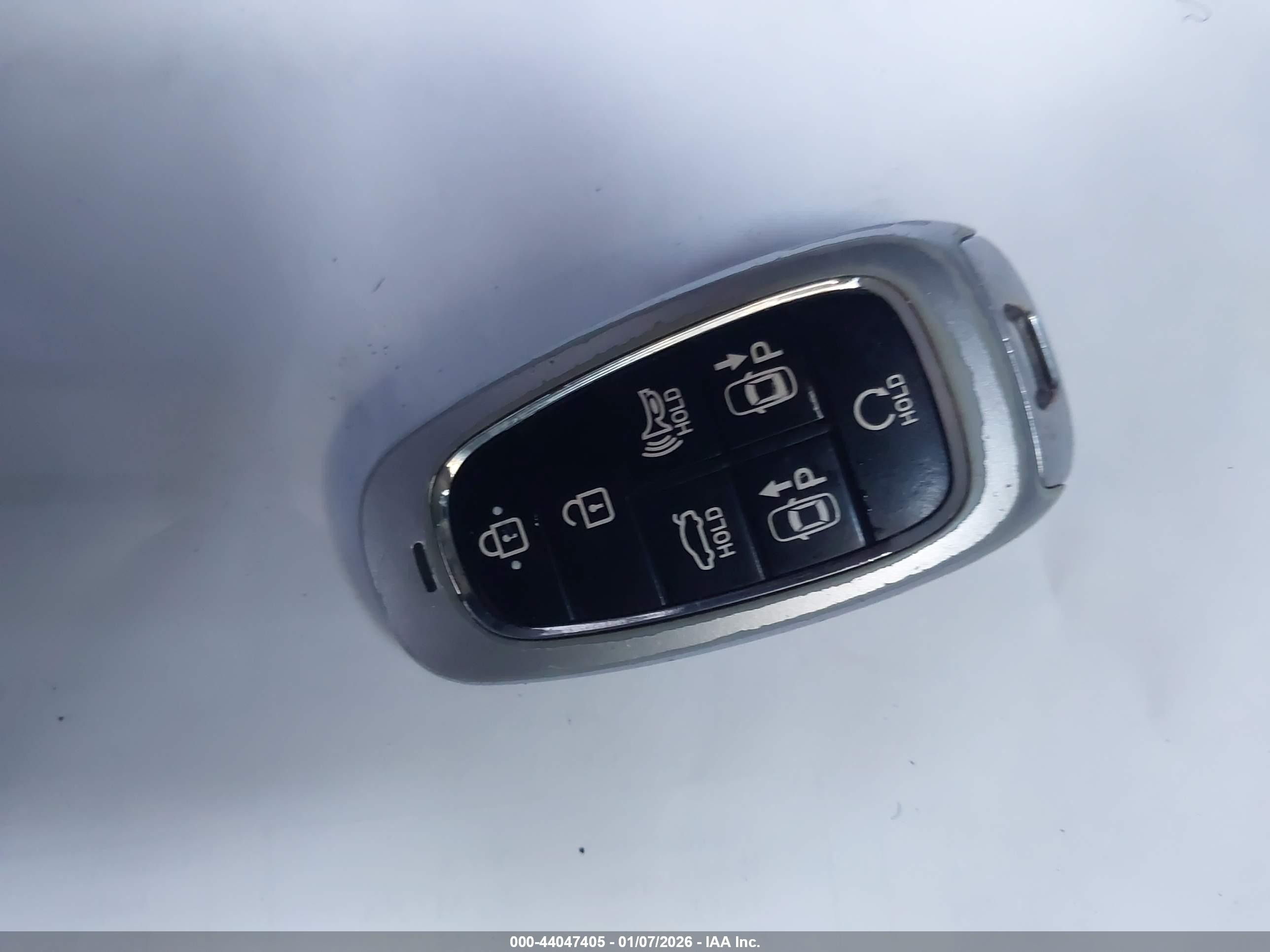 HYUNDAI SONATA image 11