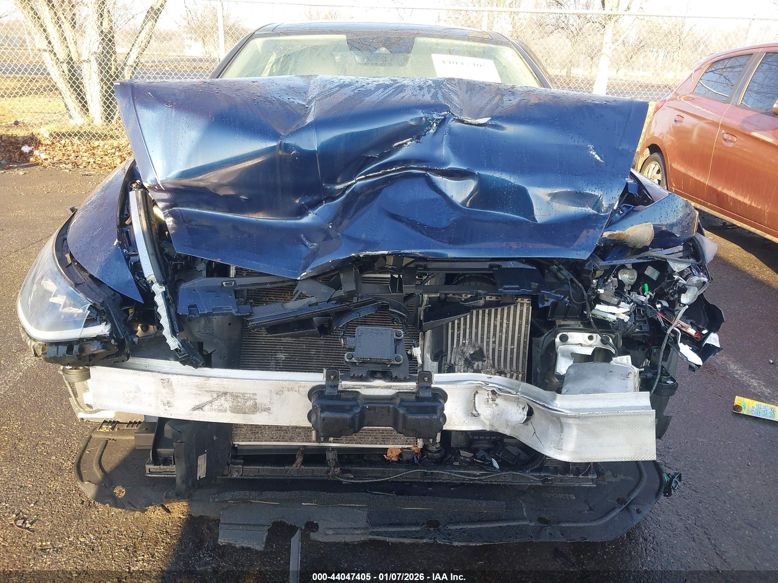 HYUNDAI SONATA image 6