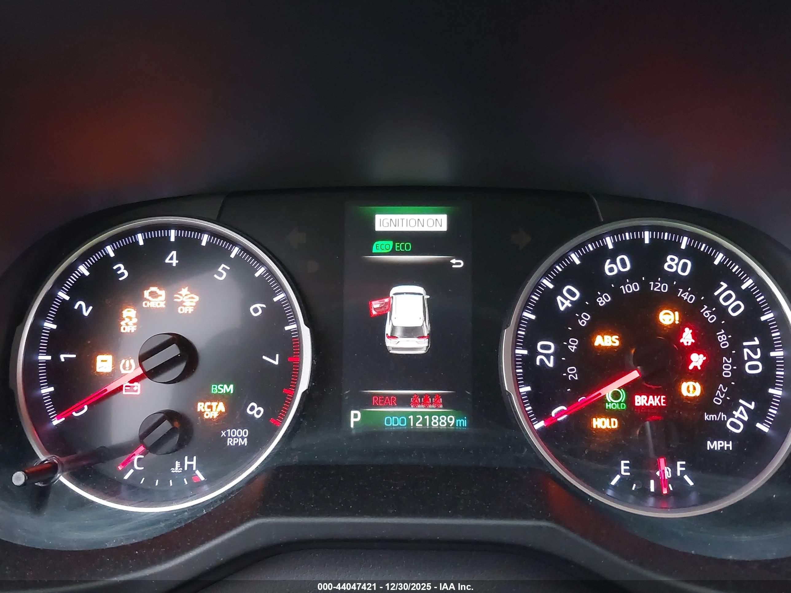 TOYOTA RAV4 image 7