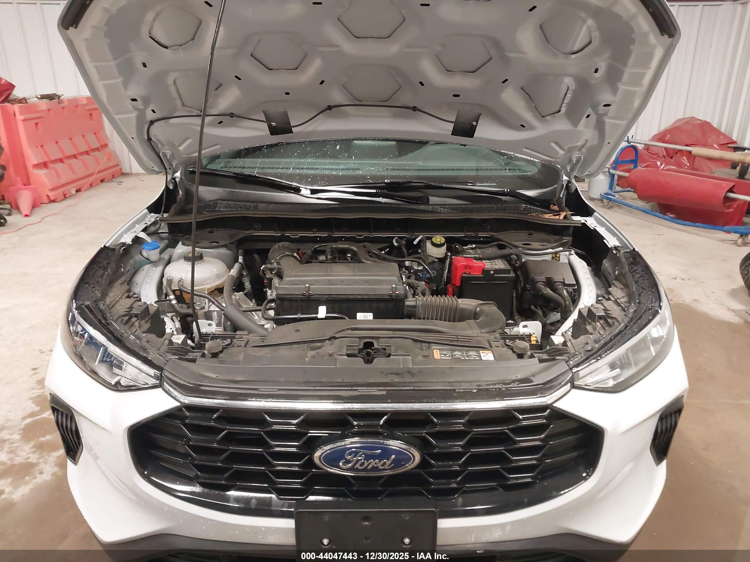 FORD ESCAPE image 10