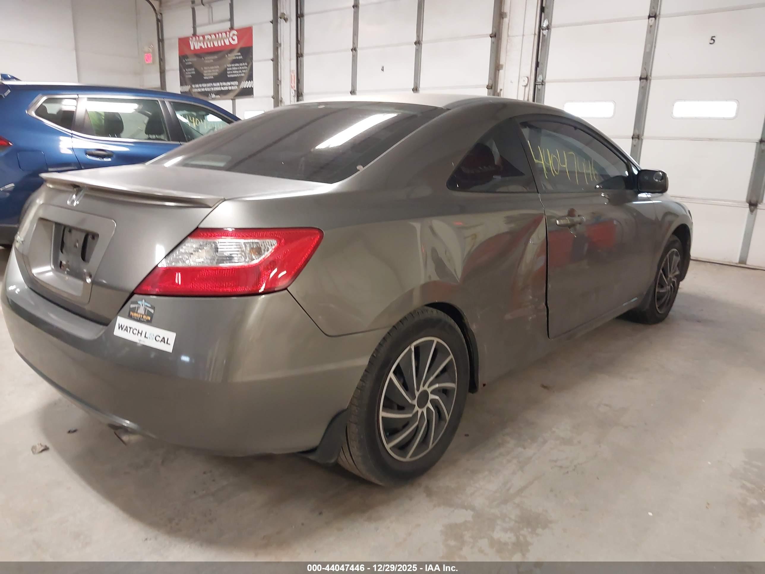 HONDA CIVIC image 6