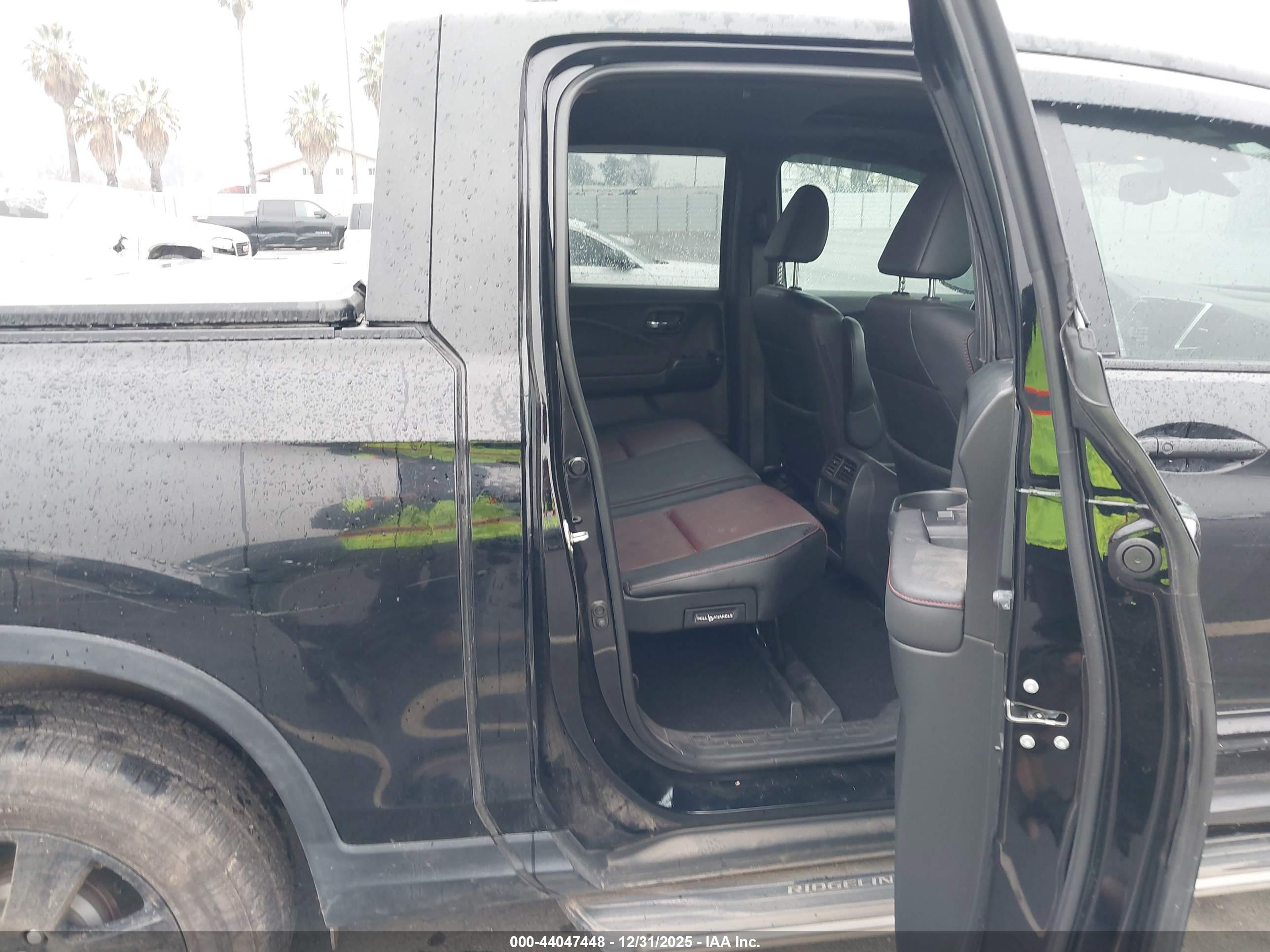 HONDA RIDGELINE image 8